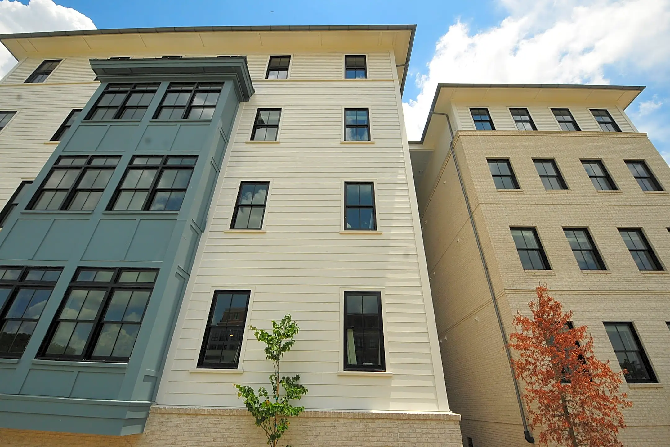 Grace Homes 114 Cooper Street Charleston, SC Apartments for Rent