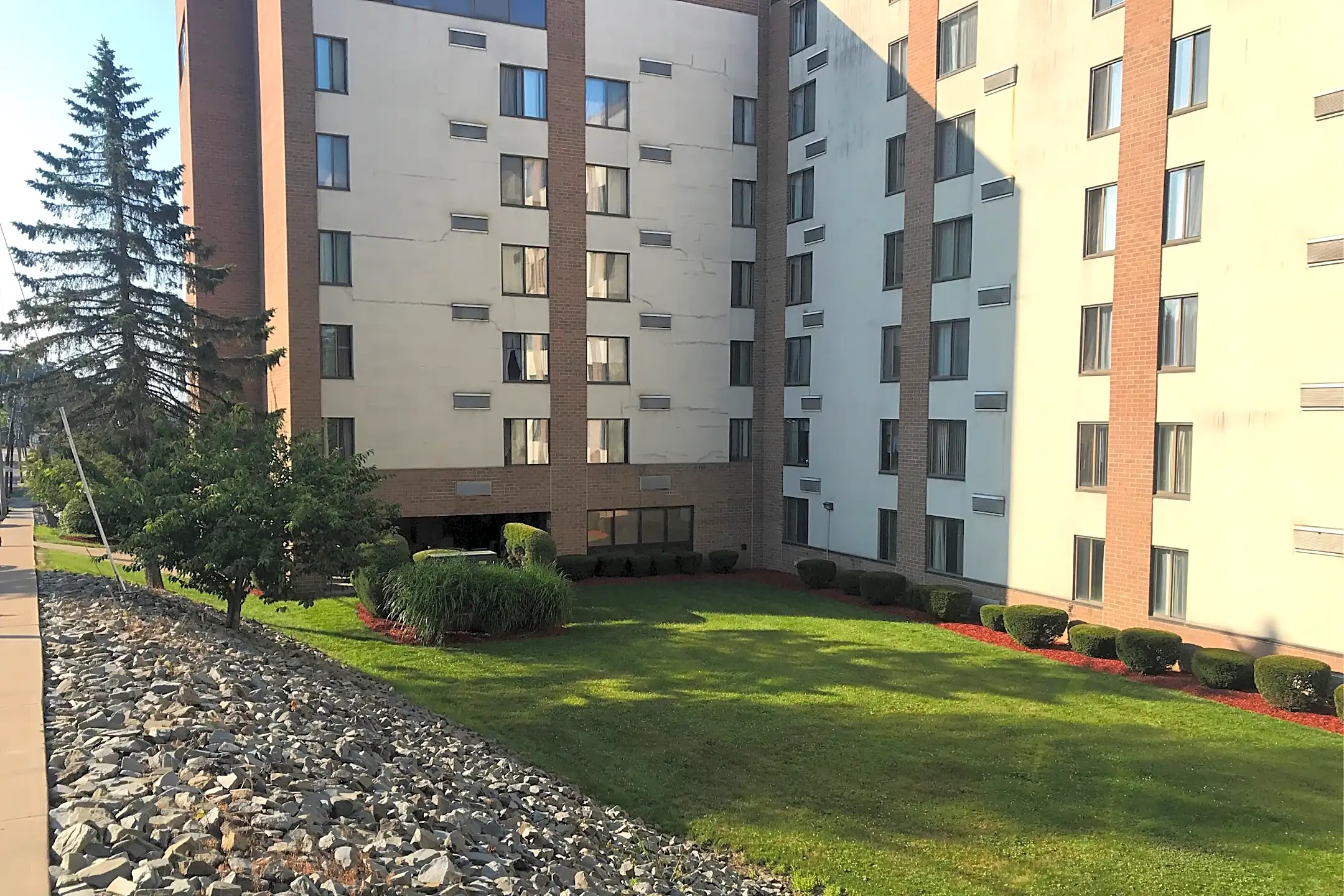 Bedford Tower Apartments Apartments Clarks Summit, PA 18411