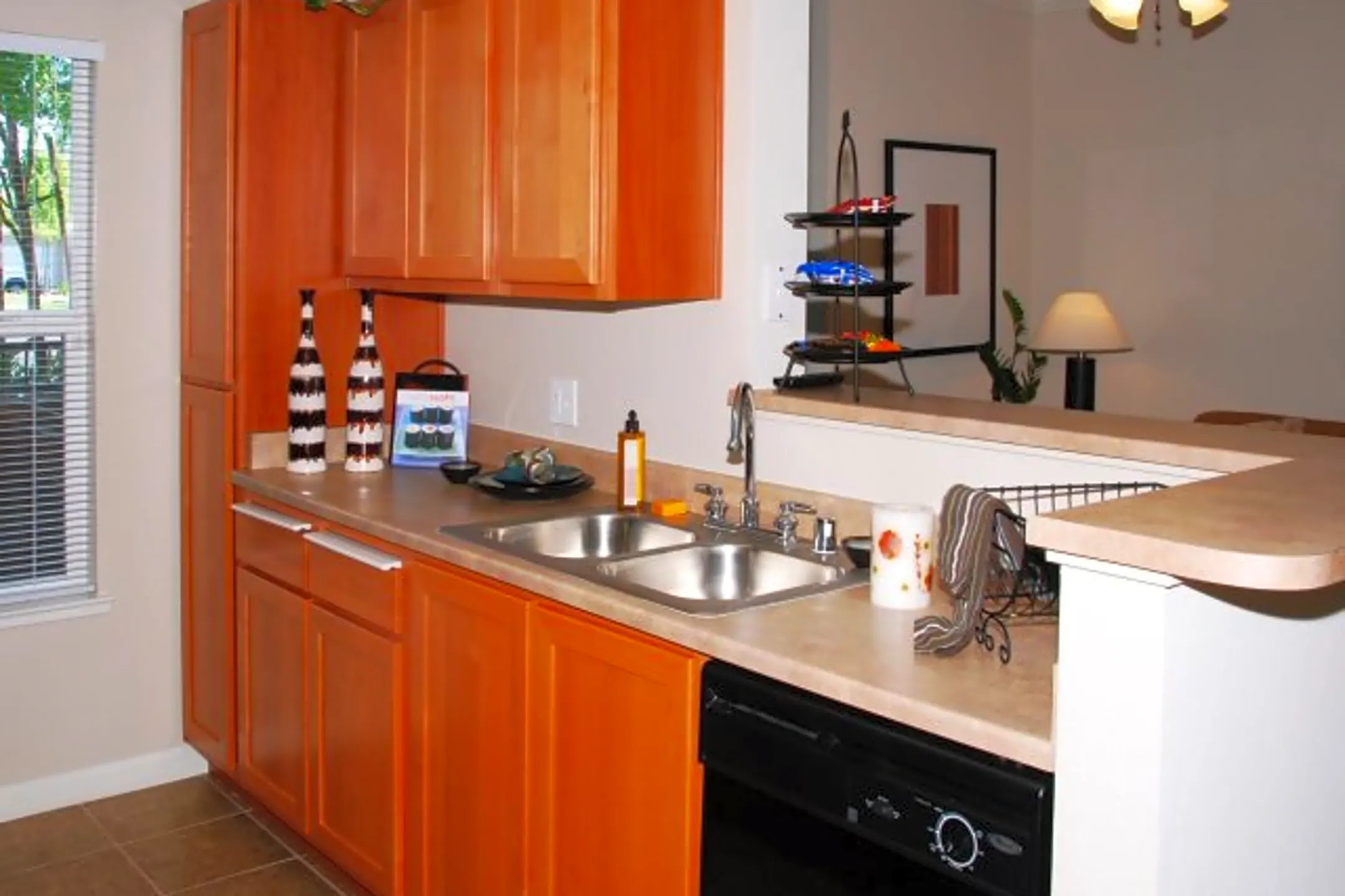 Ashton Parc Apartments 2201 Arena Blvd Sacramento, CA Apartments