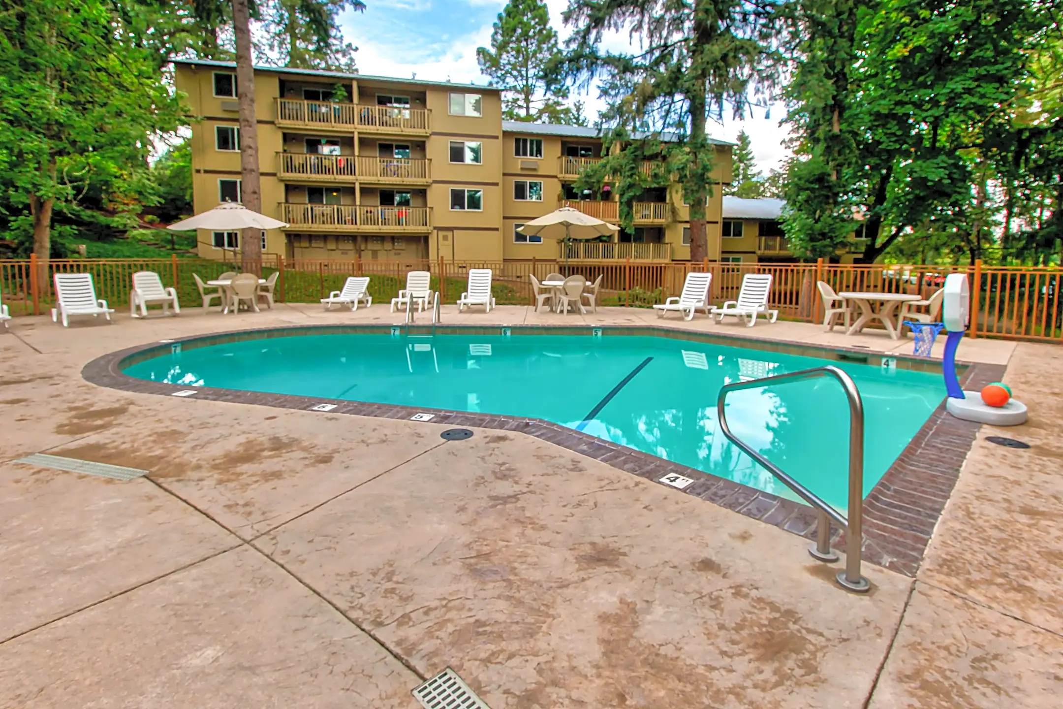 Forest Village 375 Foxtail Dr Eugene, OR Apartments for Rent Rent.