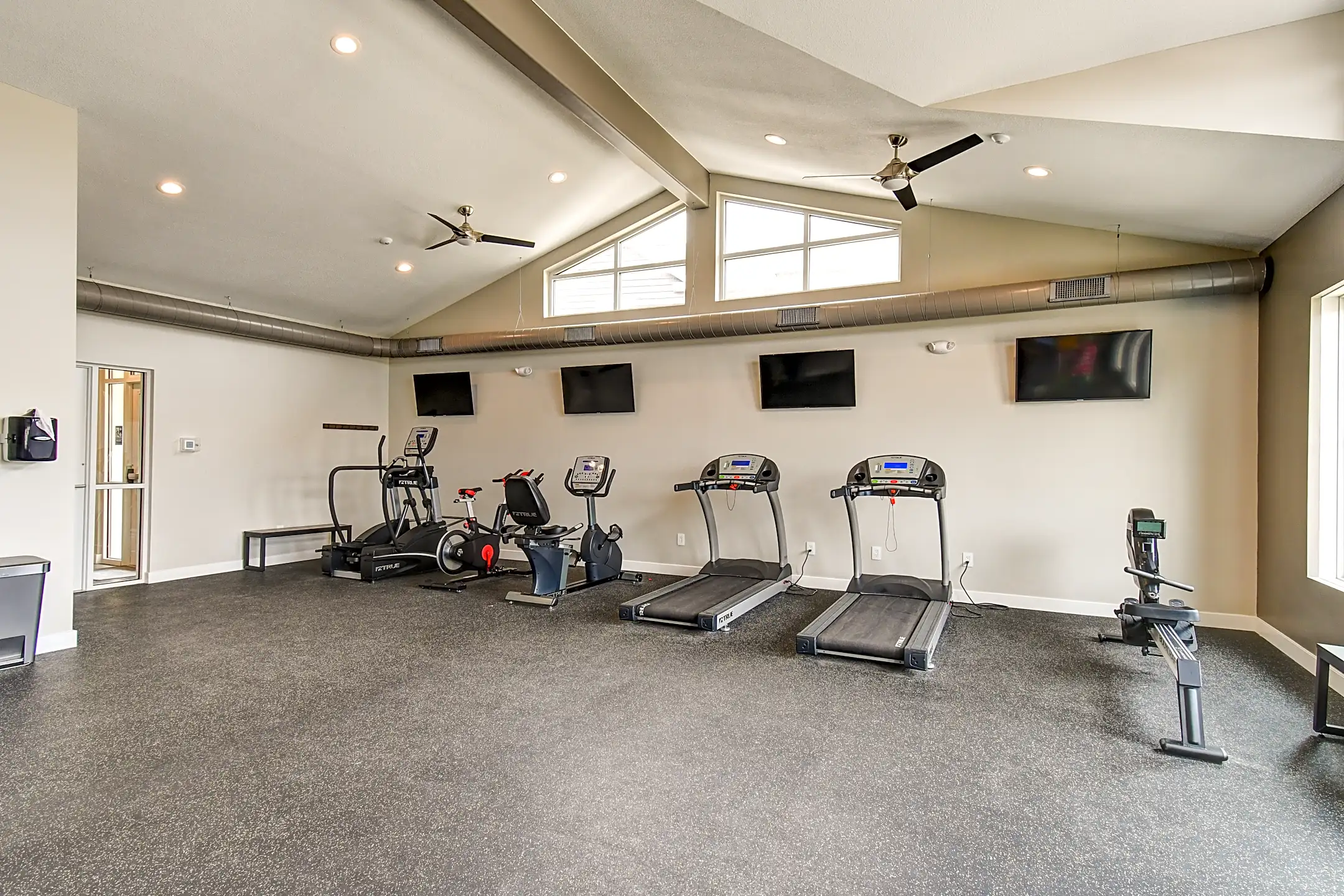 The Townhomes of Liberty Ridge 160 Colonial Drive, Findlay Findlay