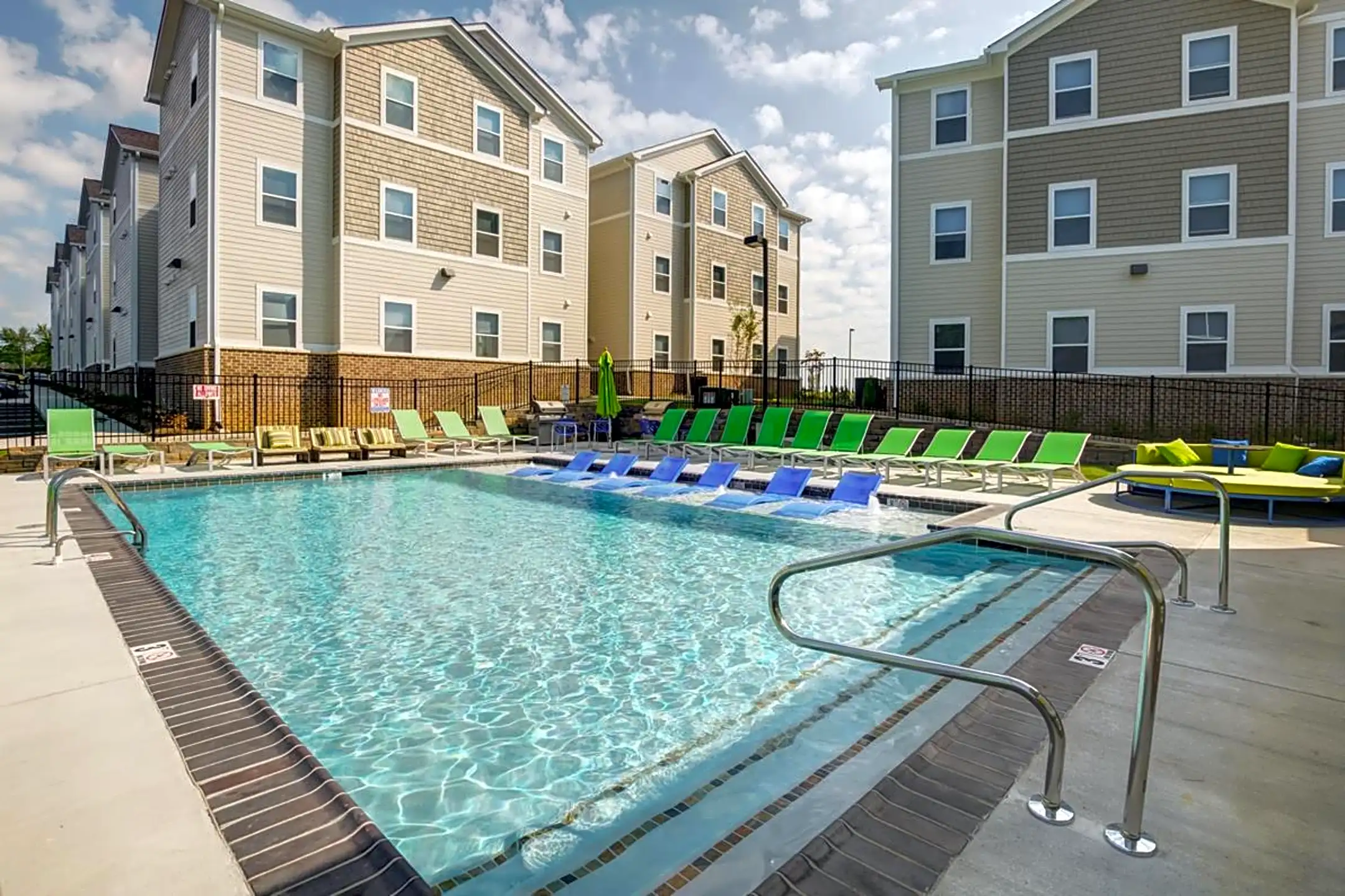 Station 74 Apartments Murray, KY 42071