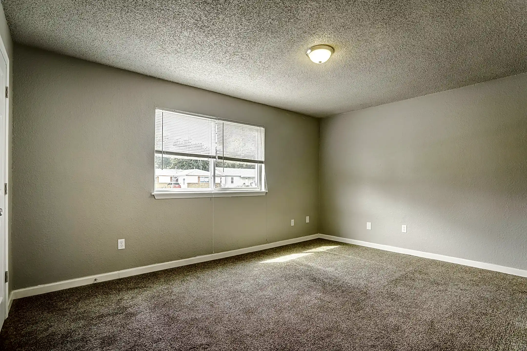 The Prairie at Yukon 1000 Cornwell Drive Yukon, OK Apartments for