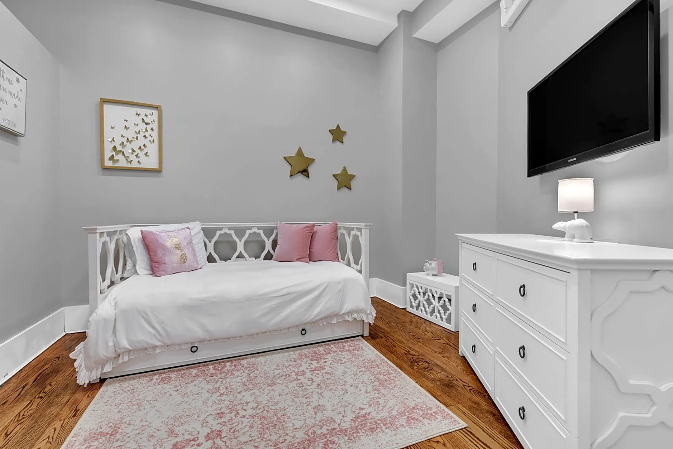 Bedroom - 21 E 22nd St #2DE - New York, NY