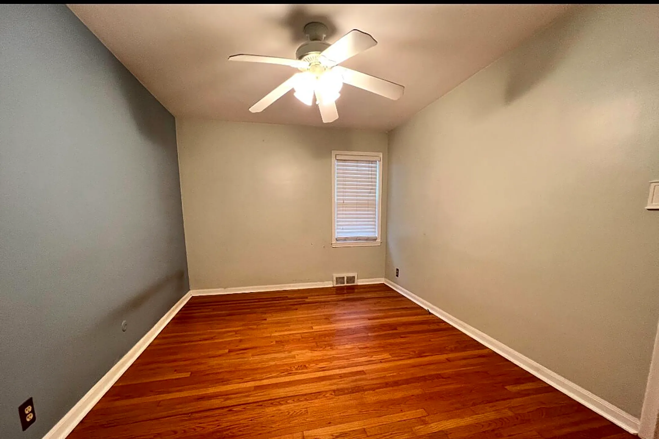 24517 Rosebud Ave Eastpointe, MI Houses for Rent Rent.