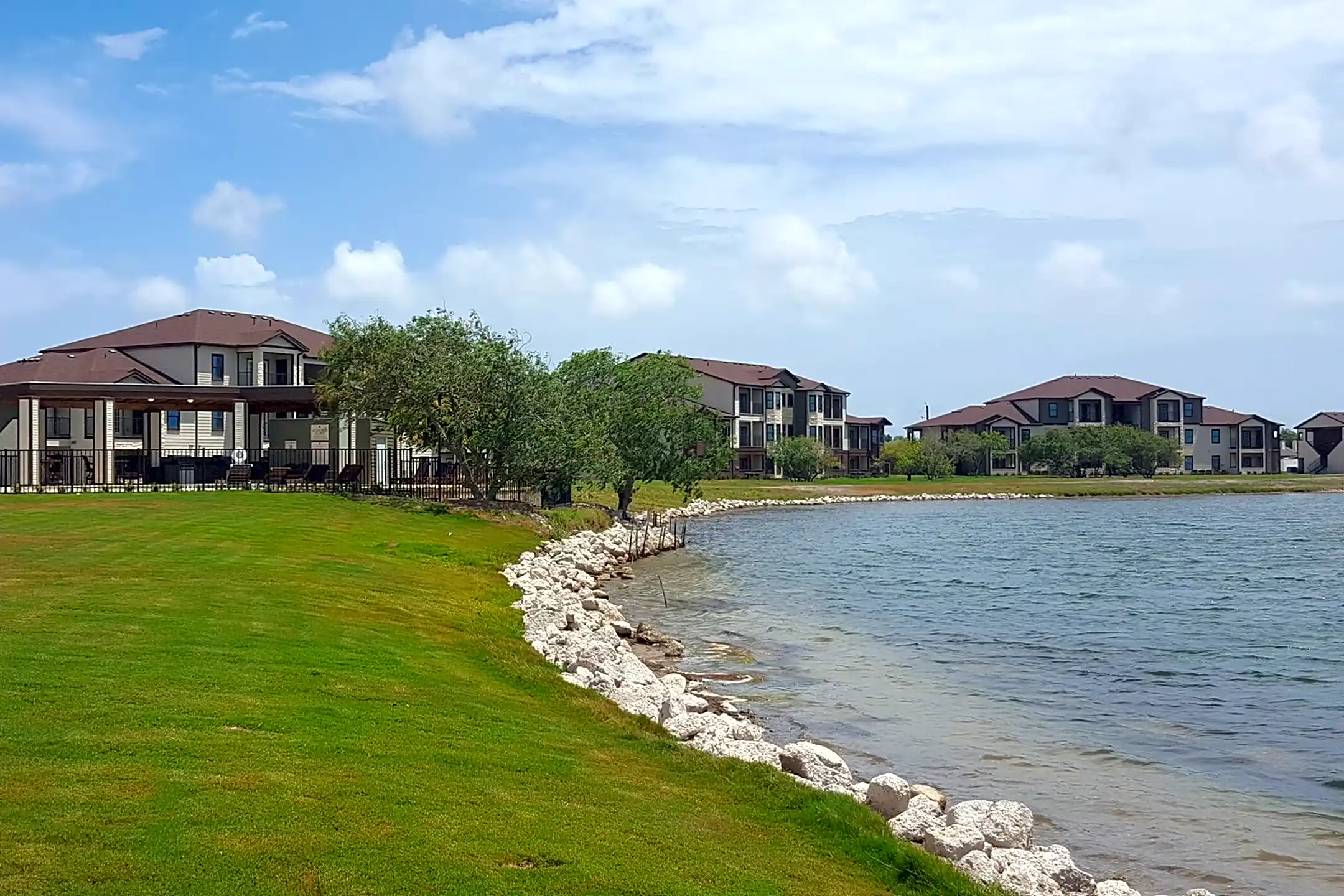 South Lake Ranch 3310 Rodd Field Rd Corpus Christi, TX Apartments