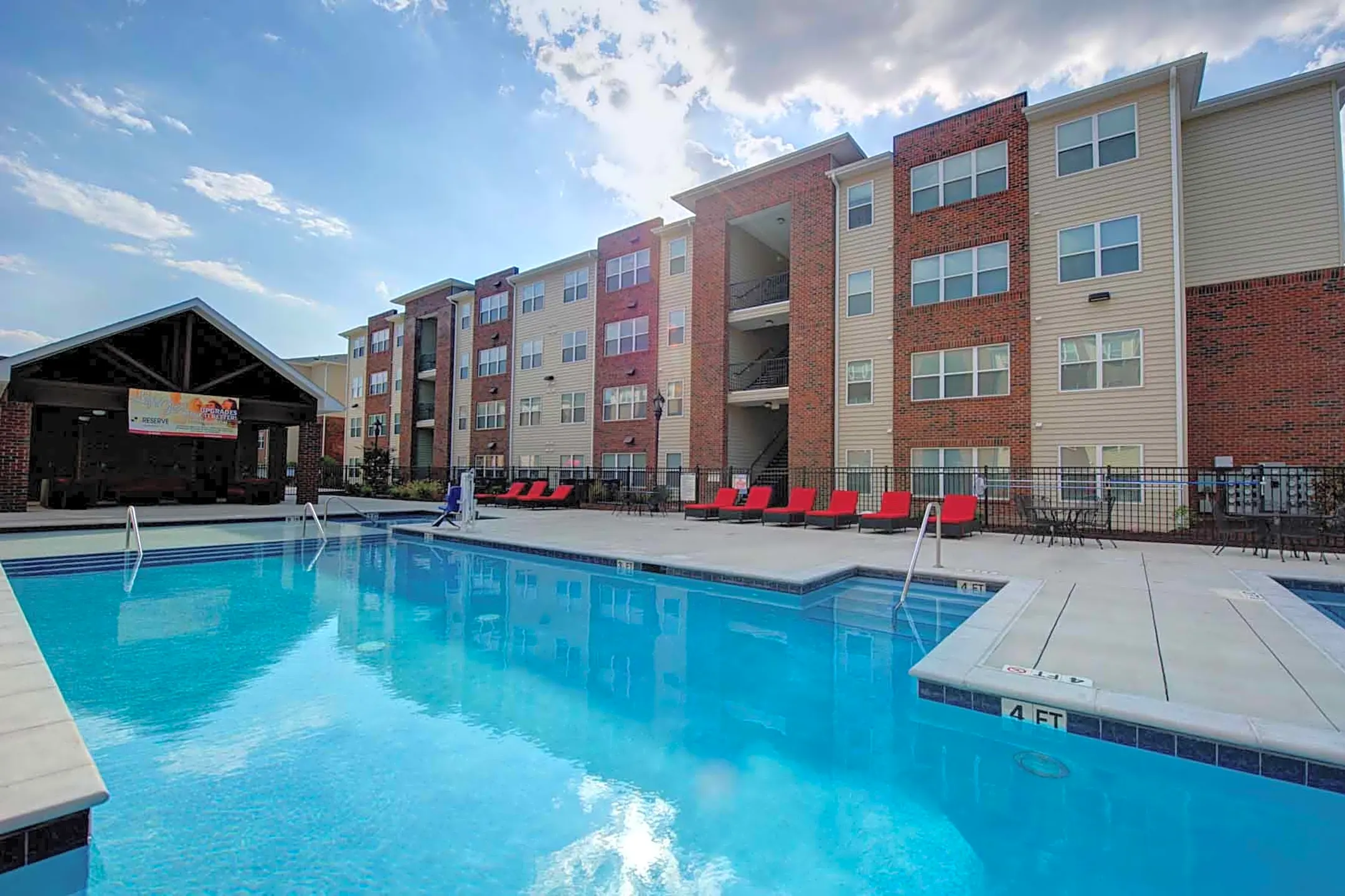 The Reserve At Greensboro Per Bed Lease 107 Grovecrest Way