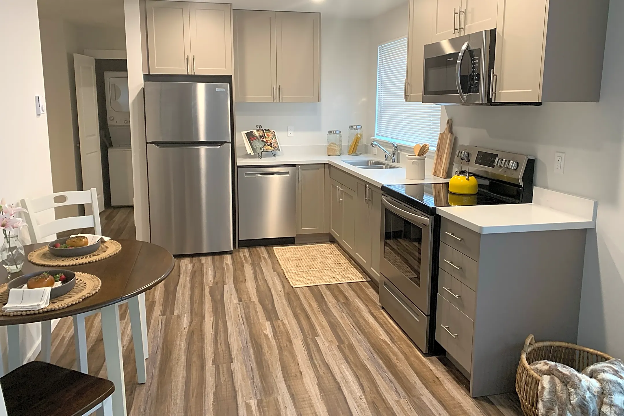 Grand Pacific Apartments WA 98408