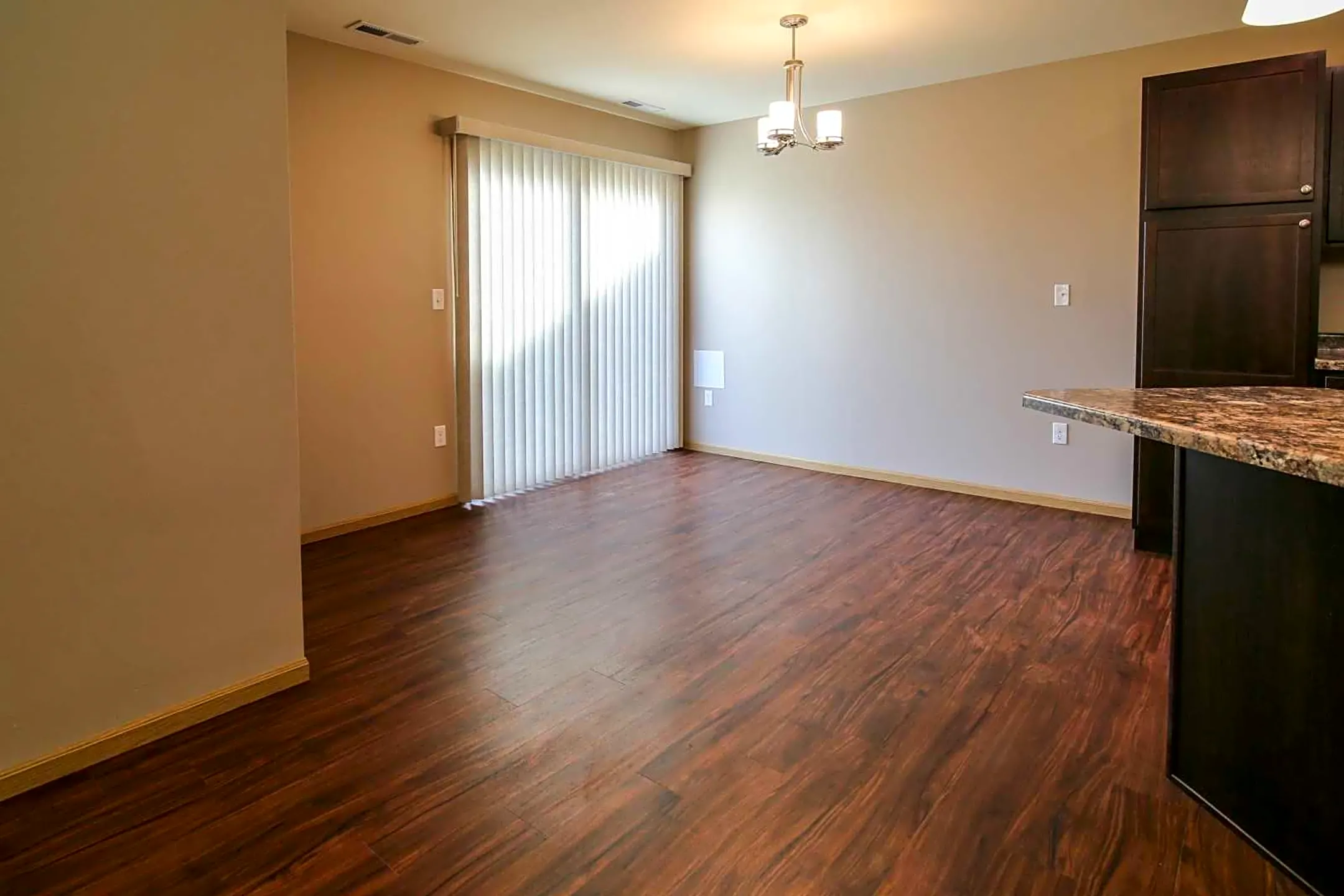 Dining Room - Stonefield Townhomes - Bismarck, ND