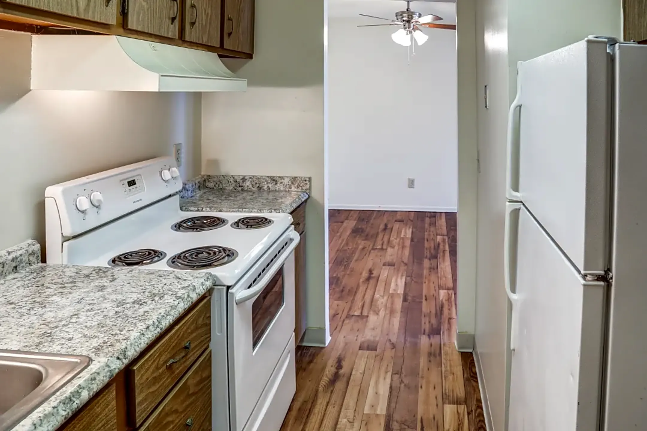 Burgundy Court 3295 Rocker Dr Cincinnati, OH Apartments for Rent