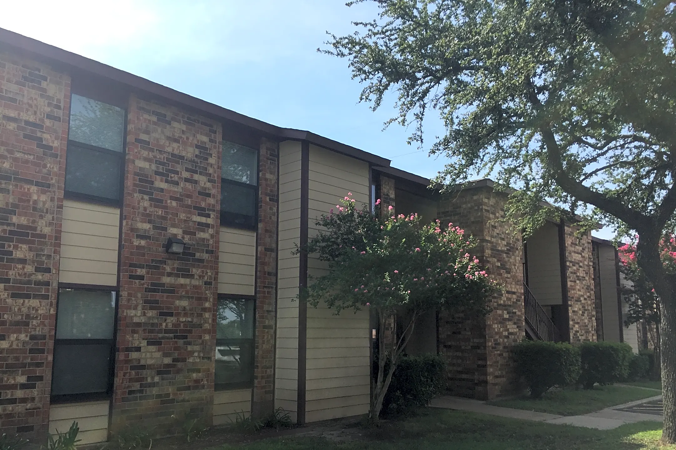 Raintree Apartments - 1617 Canyon Creek Dr | Temple, TX Apartments for ...