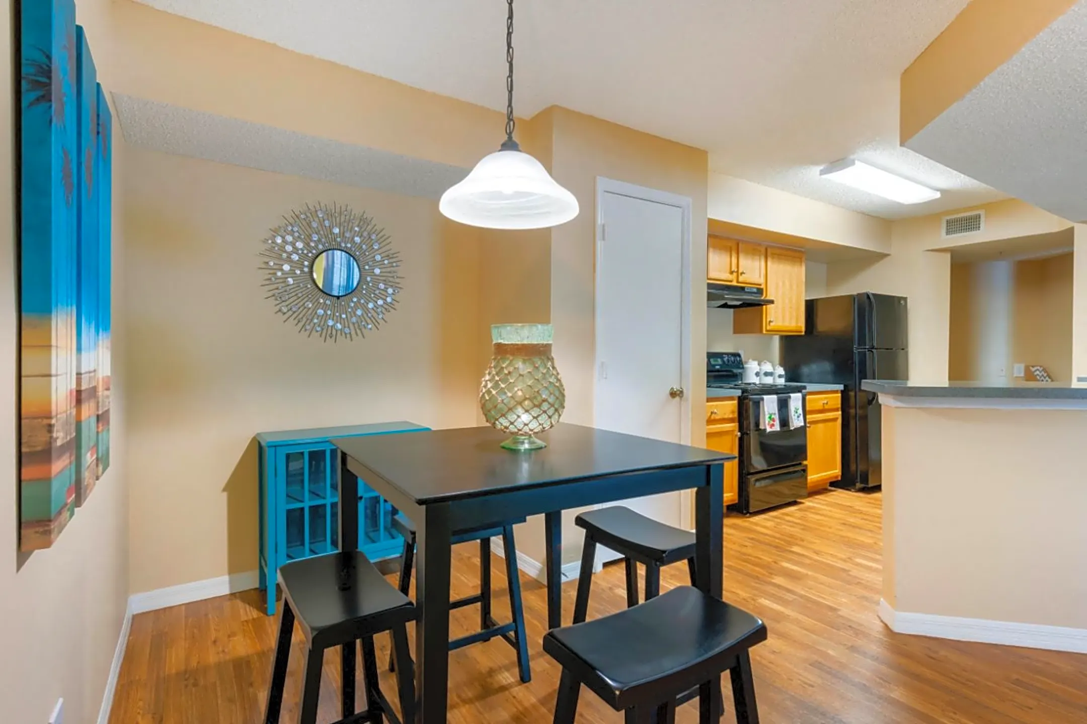 Lindsey Terrace Jacksonville, FL 32244