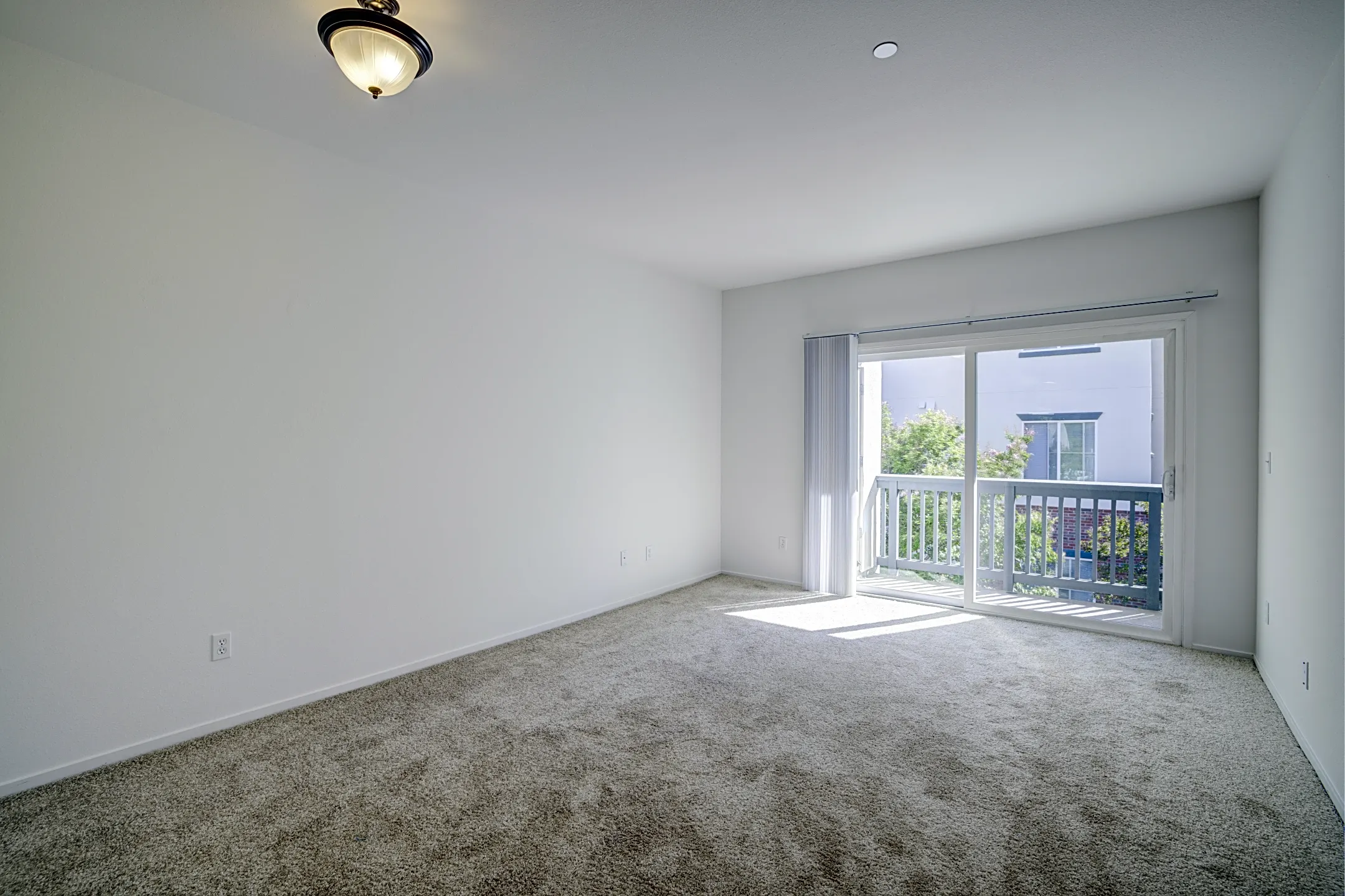 Valencia at Gale Ranch 1200 Goldenbay Ave San Ramon, CA Apartments