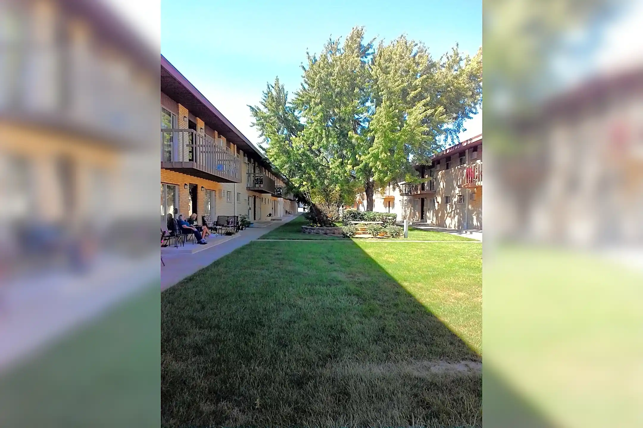 1012 Delafield St Apartments Waukesha, WI 53188