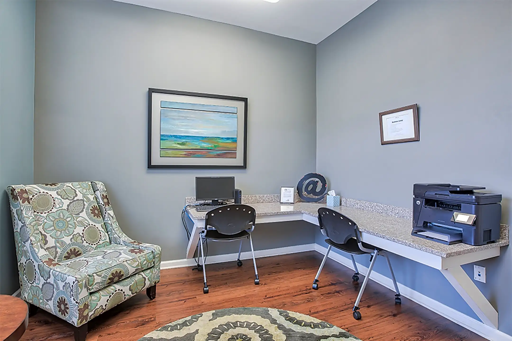 Overlook Apartment Homes Elsmere, KY 41018