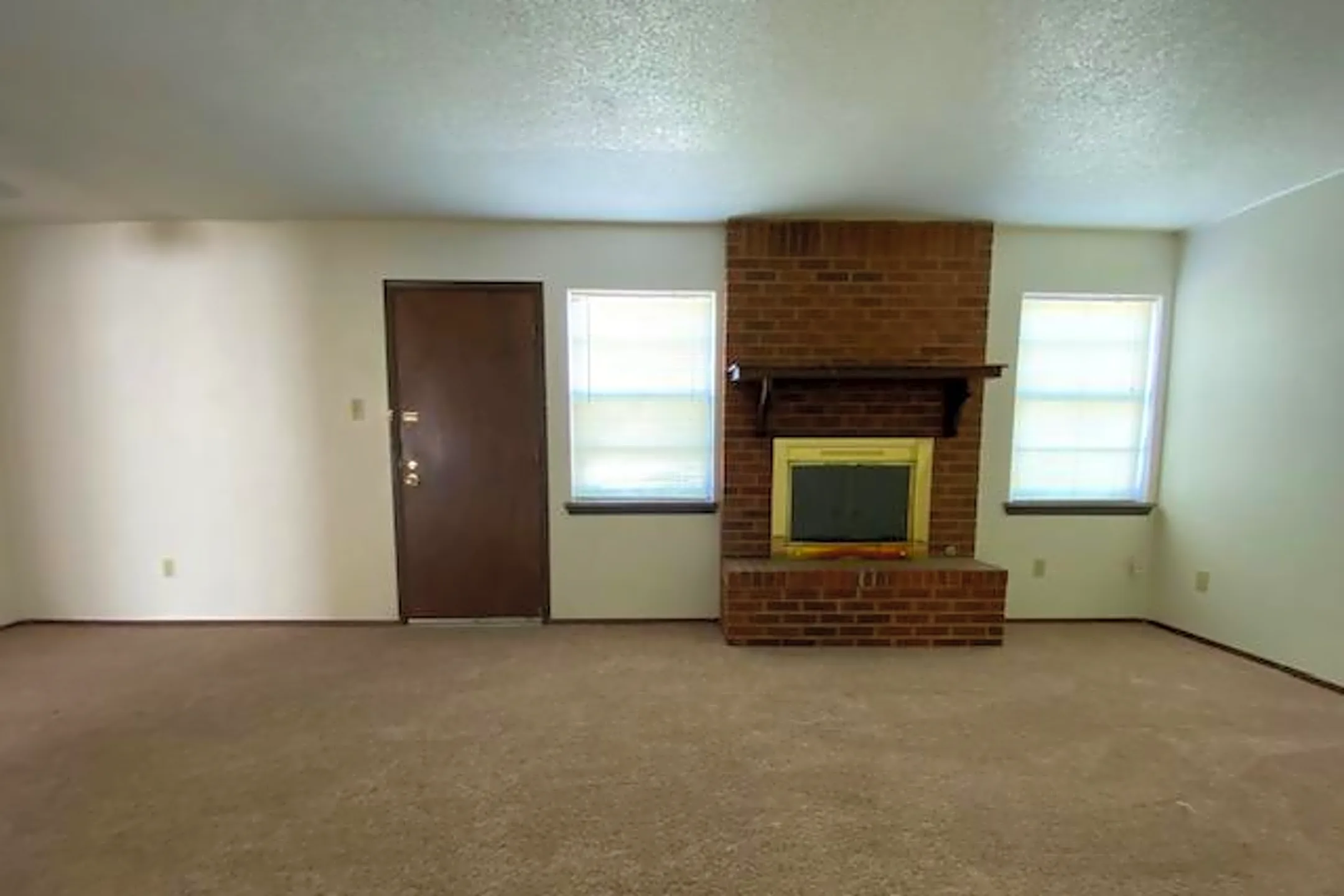 1406 W Coronado Dr Pampa, TX Houses for Rent Rent.