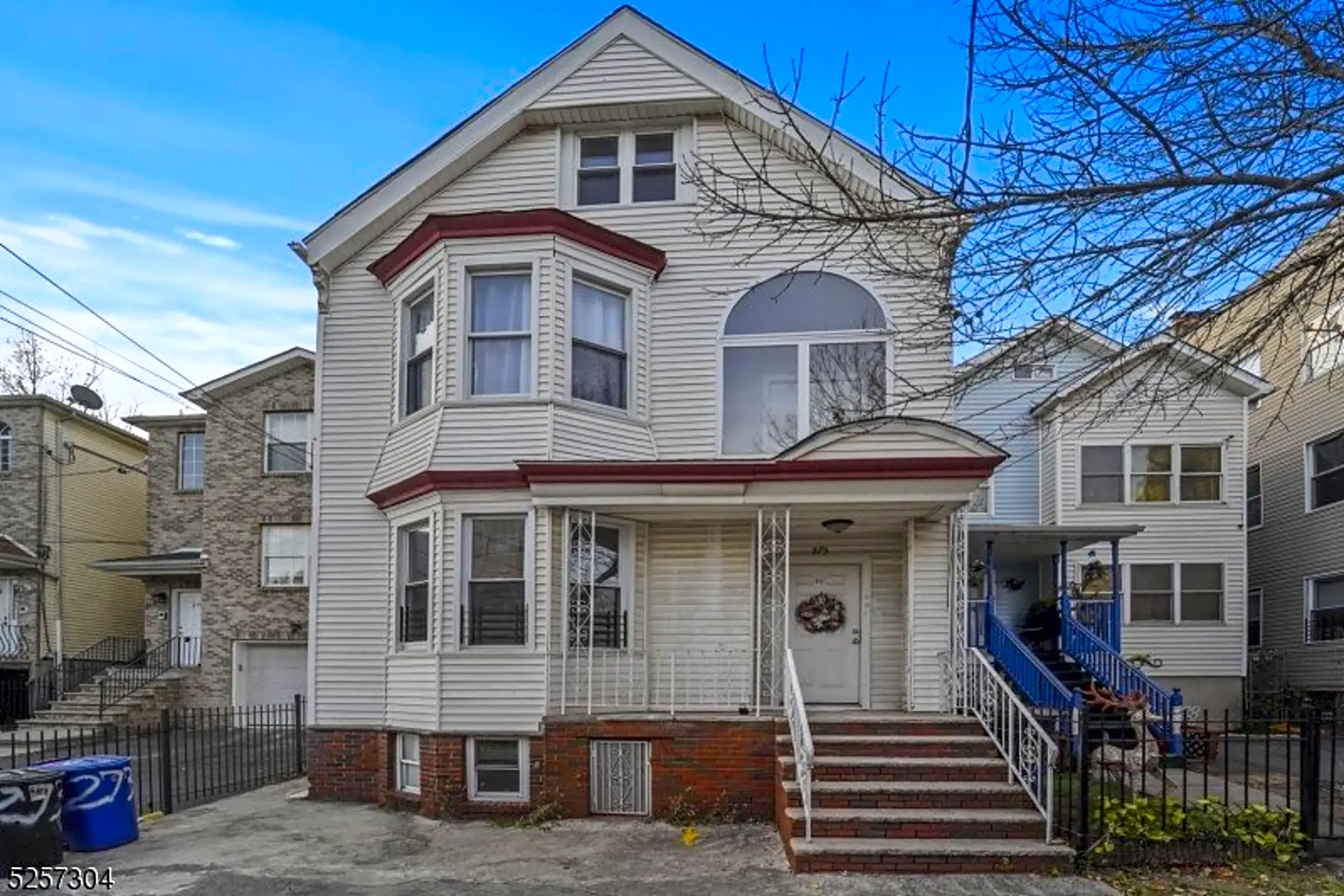 273 Littleton Ave 1 Houses Newark, NJ 07103