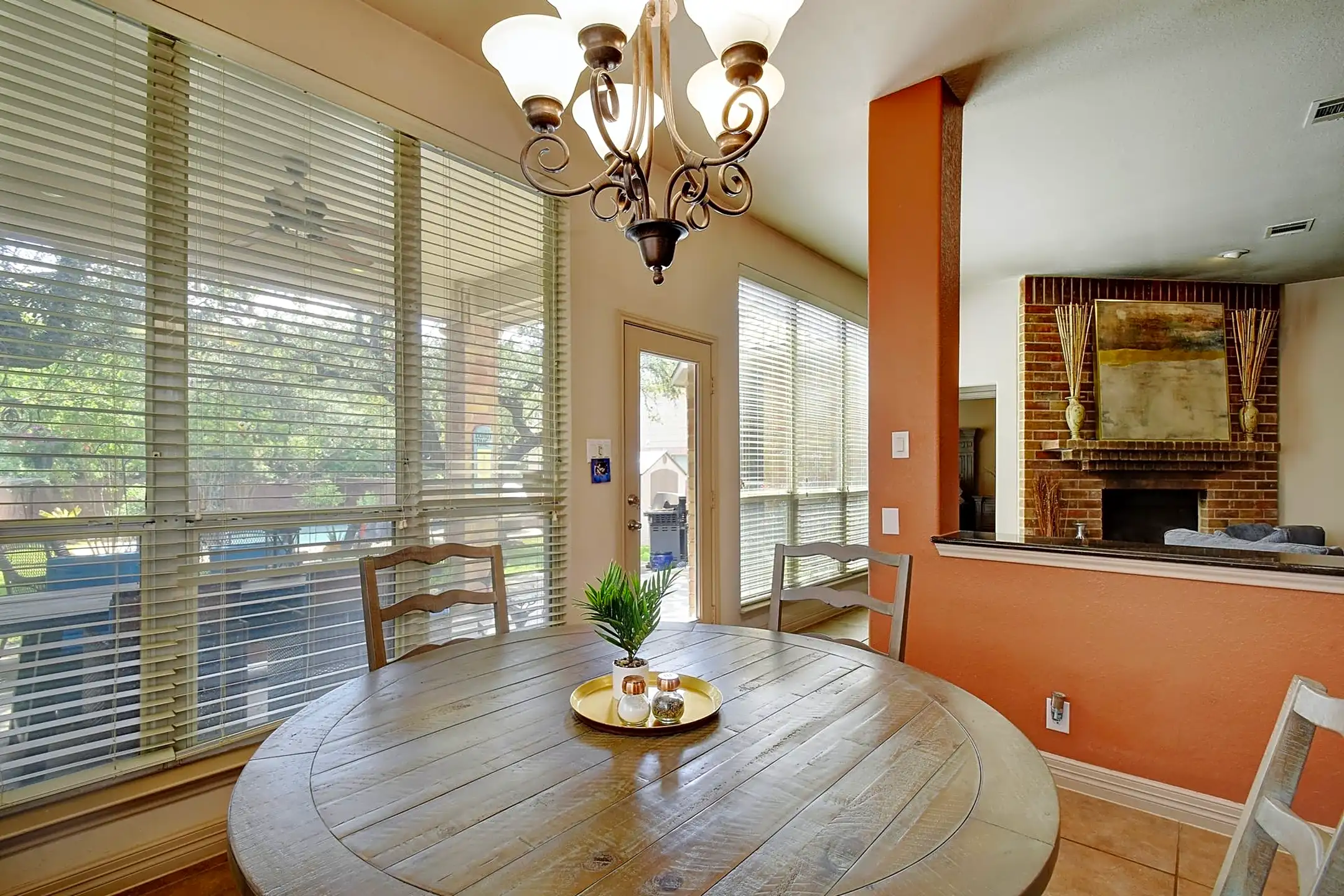 15814 Hachita Blanco Helotes, TX Houses for Rent Rent.