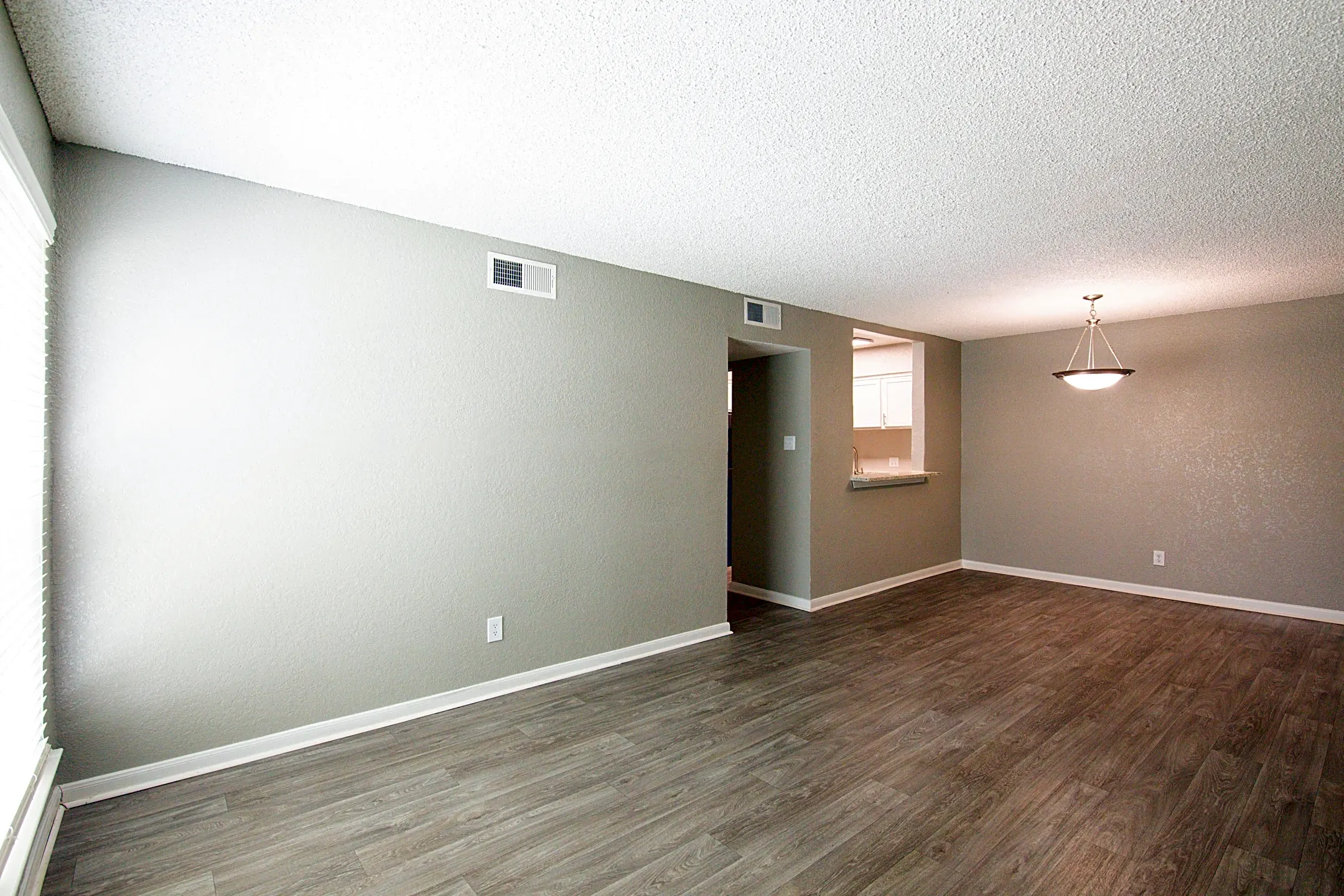 The Life at Beverly Palms Pasadena, TX 77503