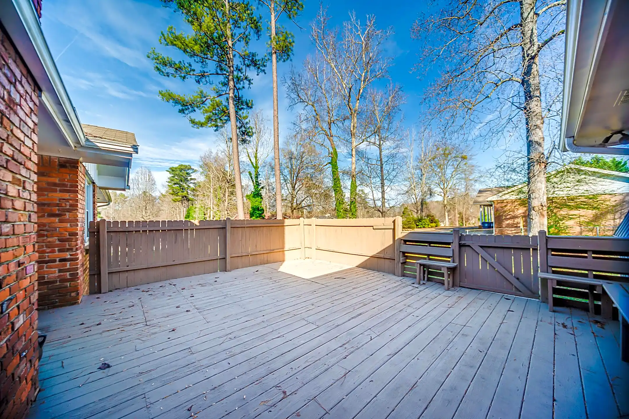 Pet-Friendly Haven: 7 Houses For Rent In Hampton, GA, Welcoming Your Furry Friends