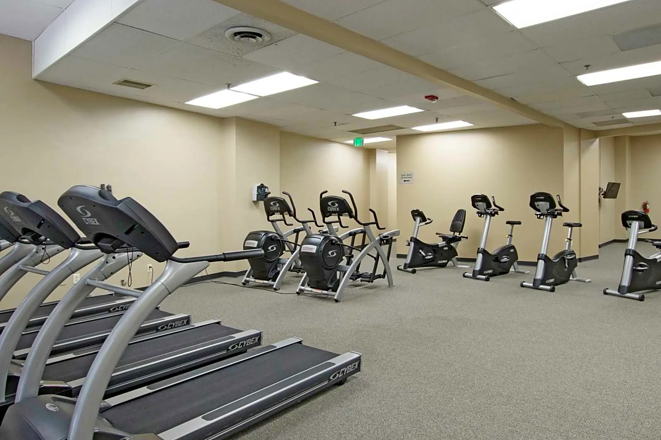 Fitness Weight Room - Hampton Plaza Apartments - Towson, MD