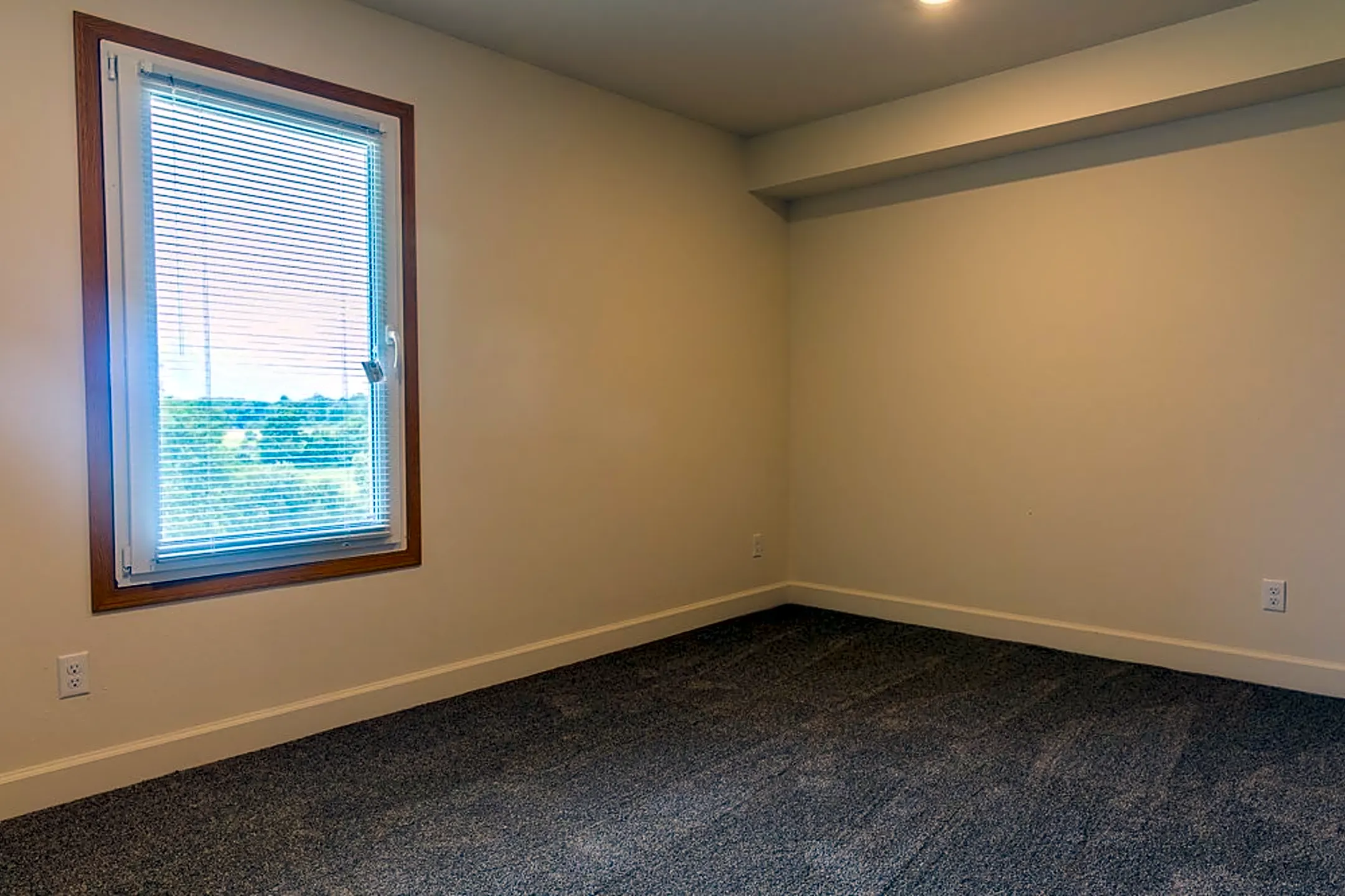 Coopers Landing 5001 Coopers Landing Dr Kalamazoo, MI Apartments