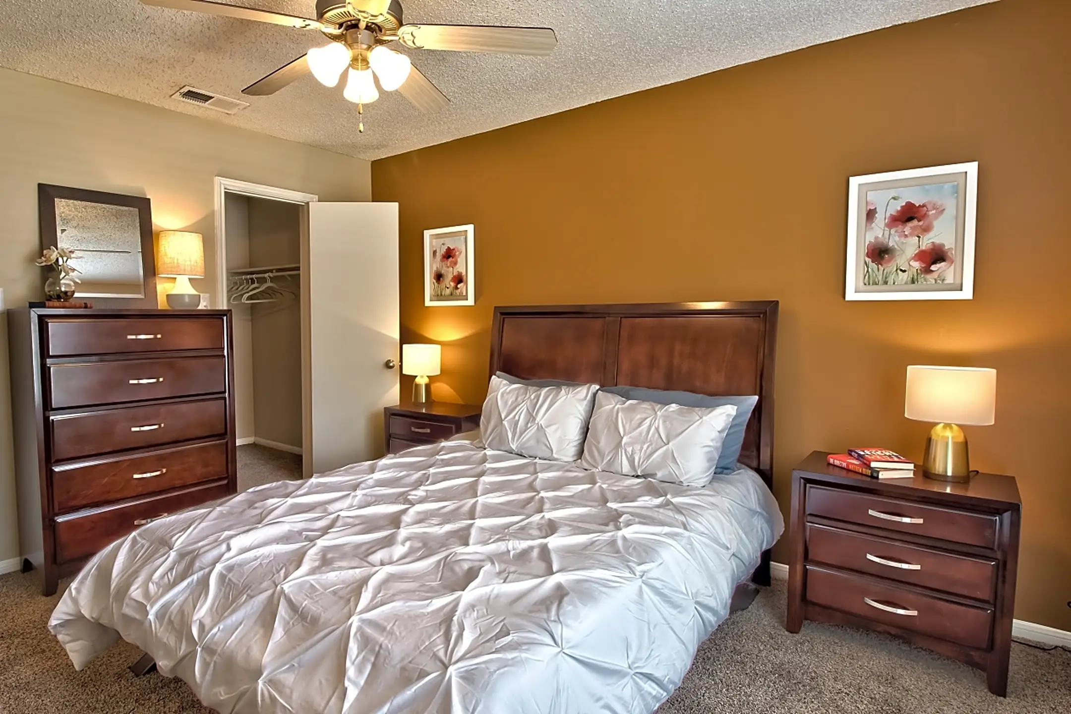 Woodhill Apartments 1408 Teasley Ln Denton, TX Apartments for Rent