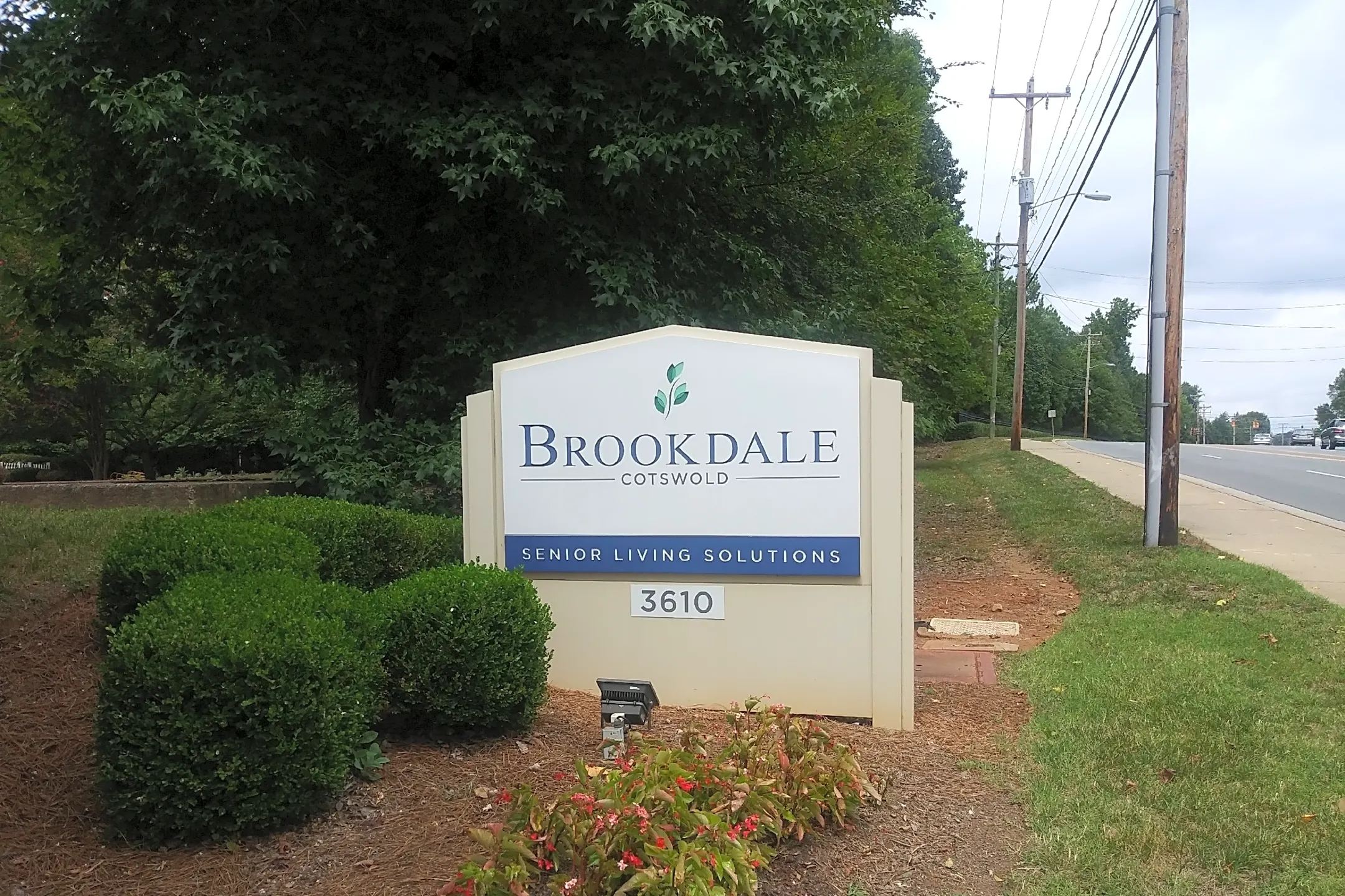 Brookdale Cotswold 3610 Randolph Rd Charlotte, NC Apartments for