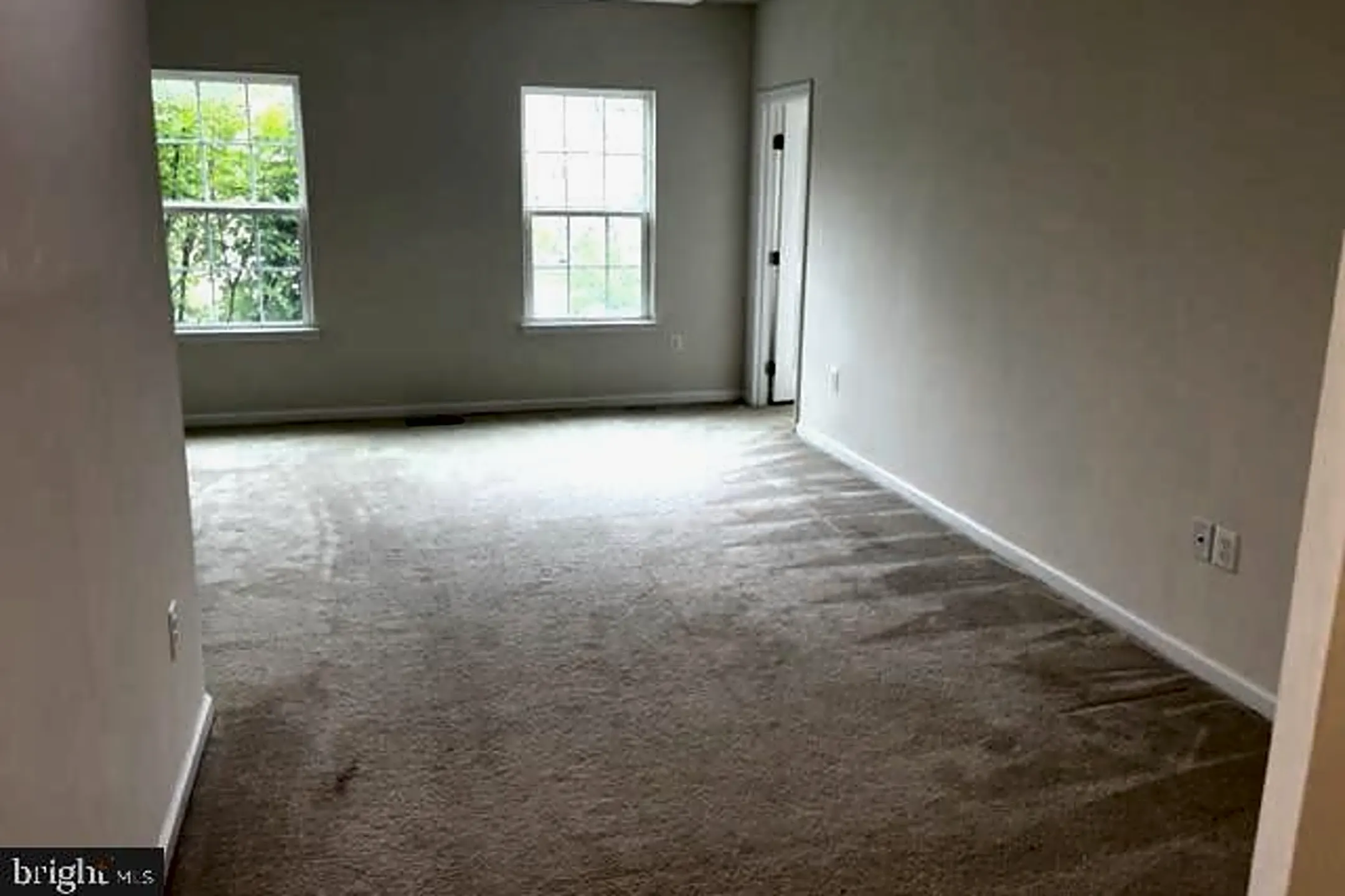 Living Room - 8113 Greenbelt Station Pkwy #302G - Greenbelt, MD