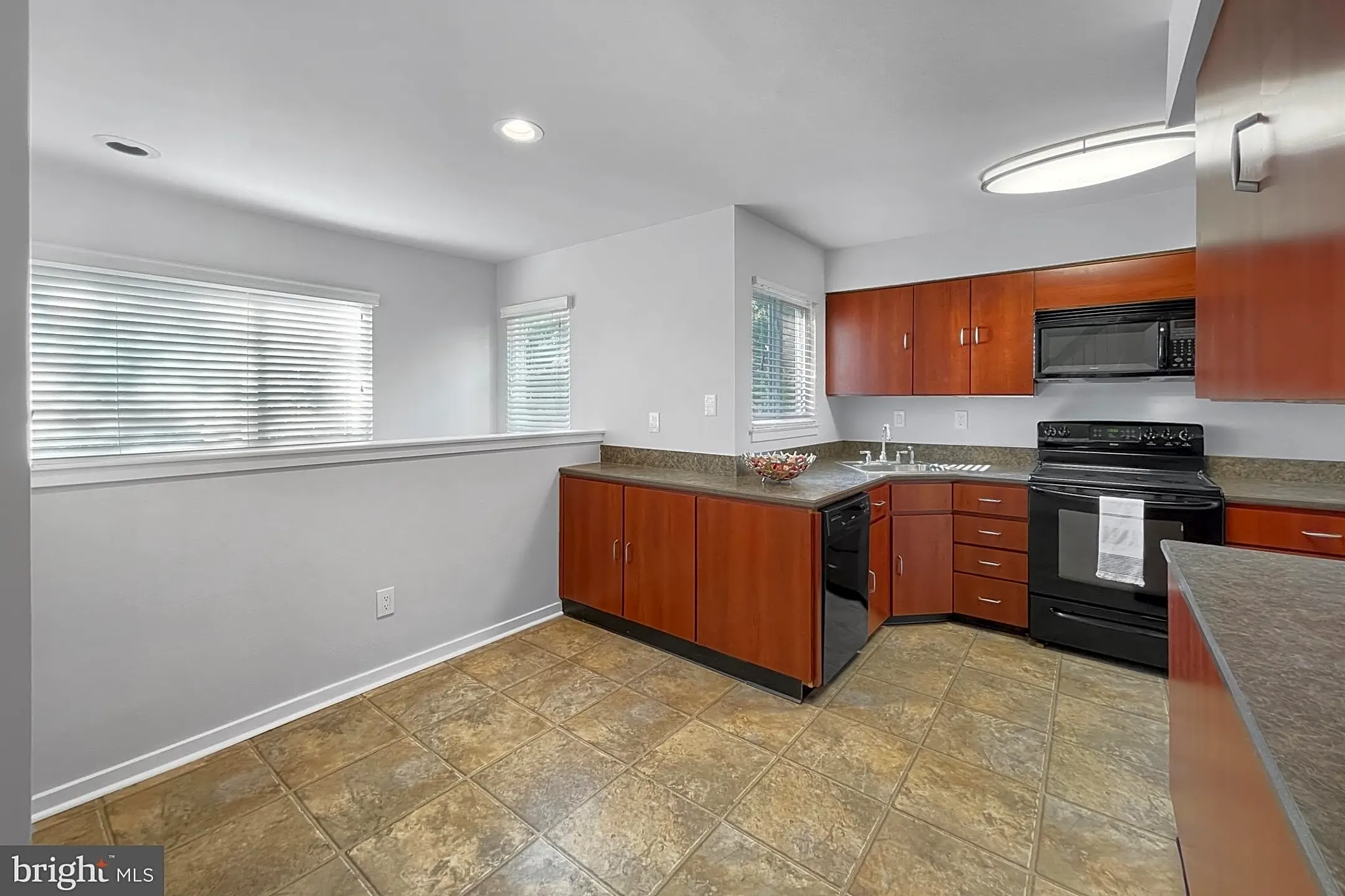 512 Chanticleer Cherry Hill, NJ Apartments for Rent Rent.