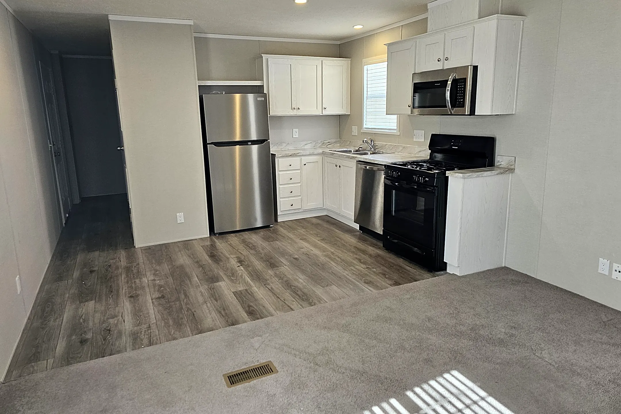 2336 Dogwood St 35 Houses Liberty, MO 64068