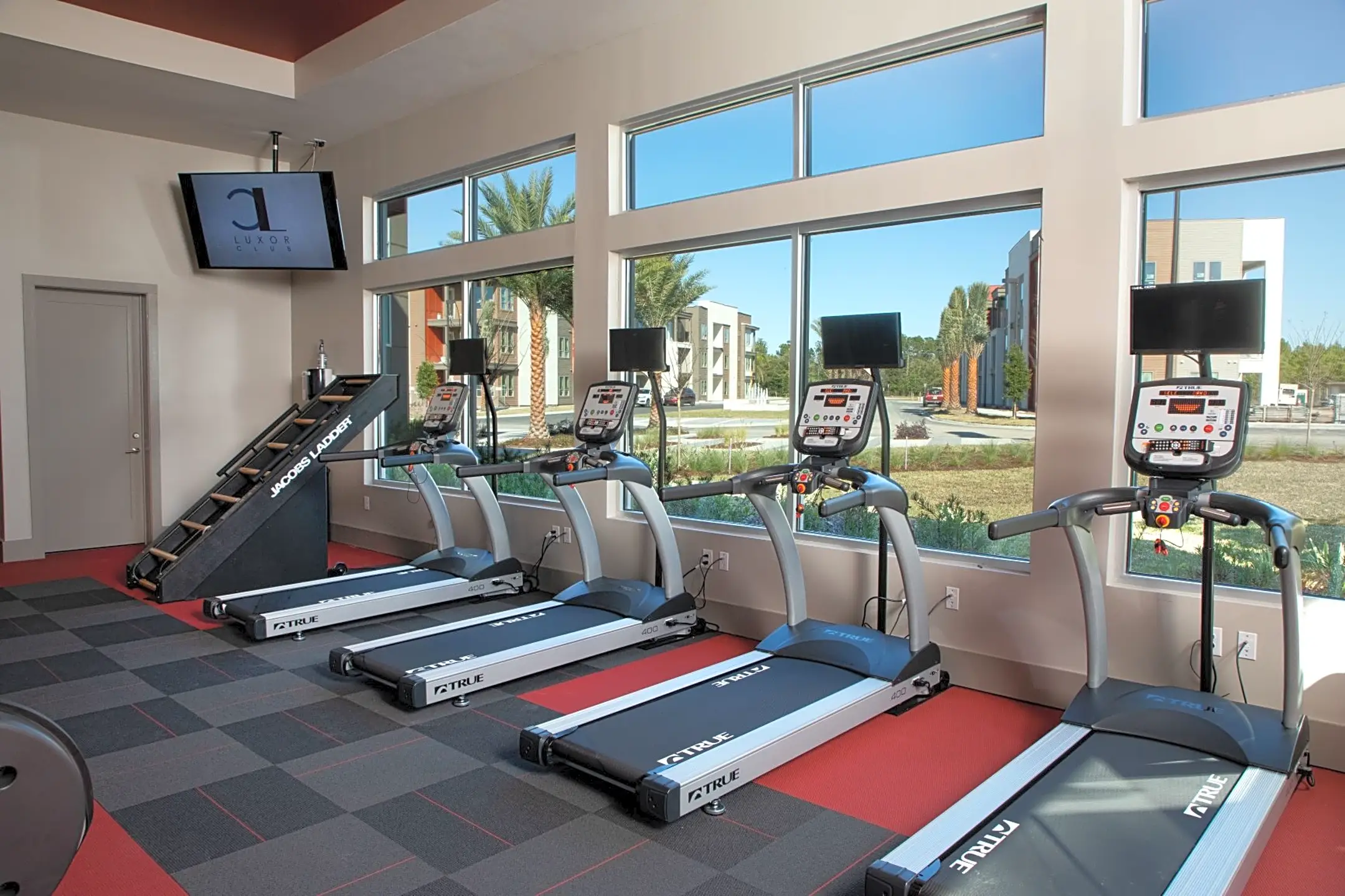 Luxor Club Jacksonville, FL 32258