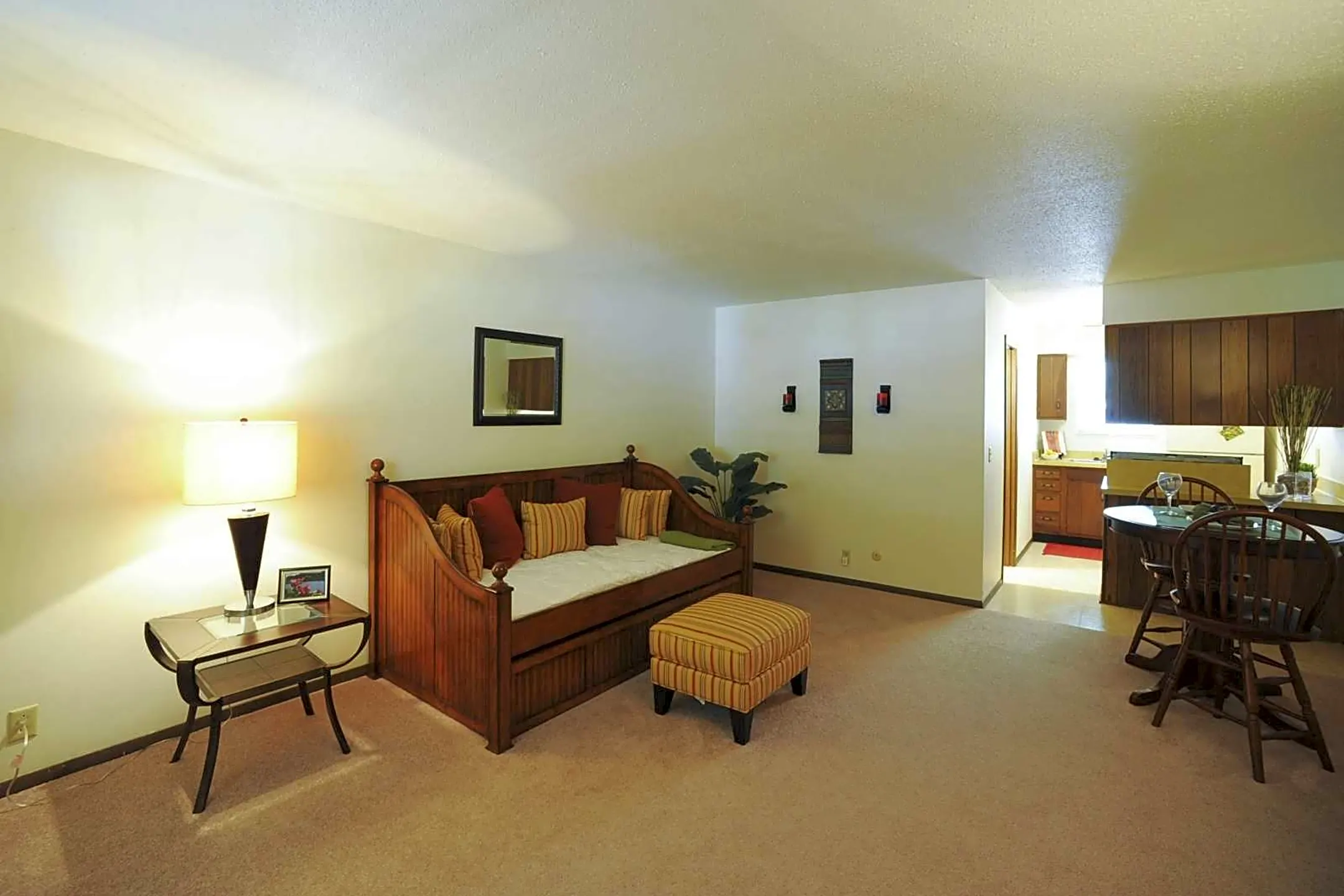 Living Room - Embassy - Evansville, IN