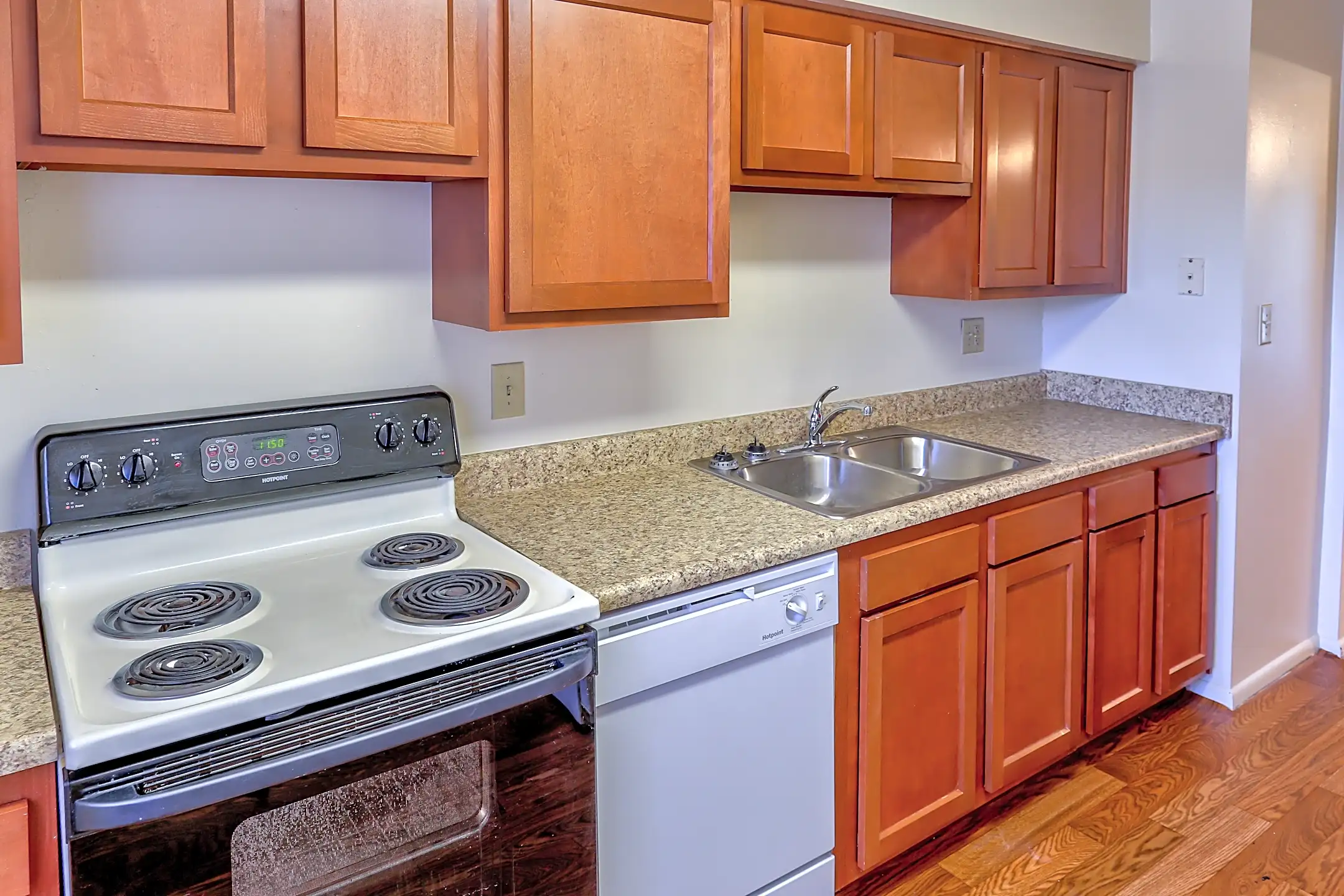 Woodmere Apartments 9333 Round Top Rd Cincinnati, OH Apartments for