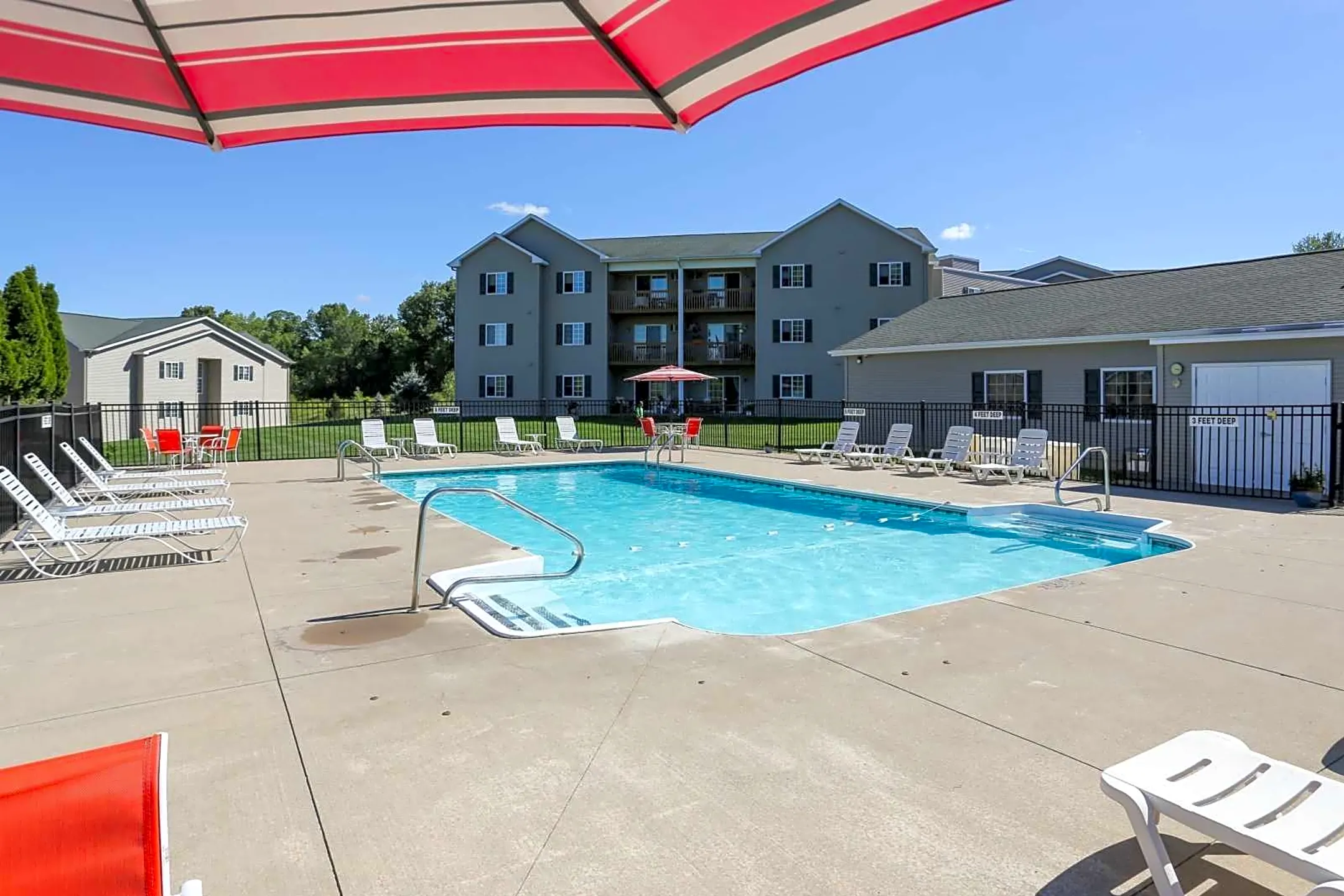 New Legacy Apartments - 7 Legacy Dr | Baldwinsville, NY for Rent | Rent.