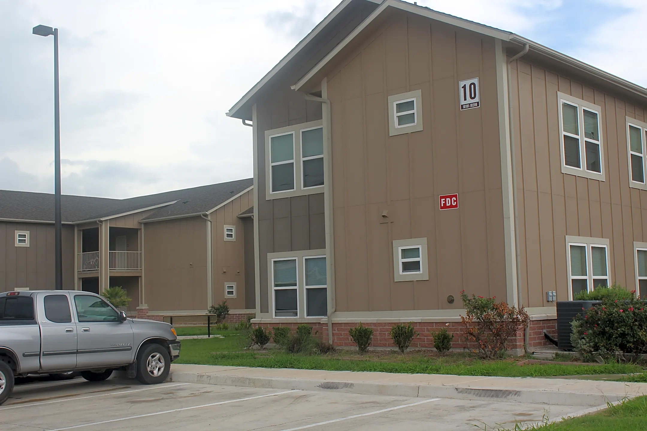 Sunquest Apartments 23850 N Stuart Place Rd Harlingen, TX