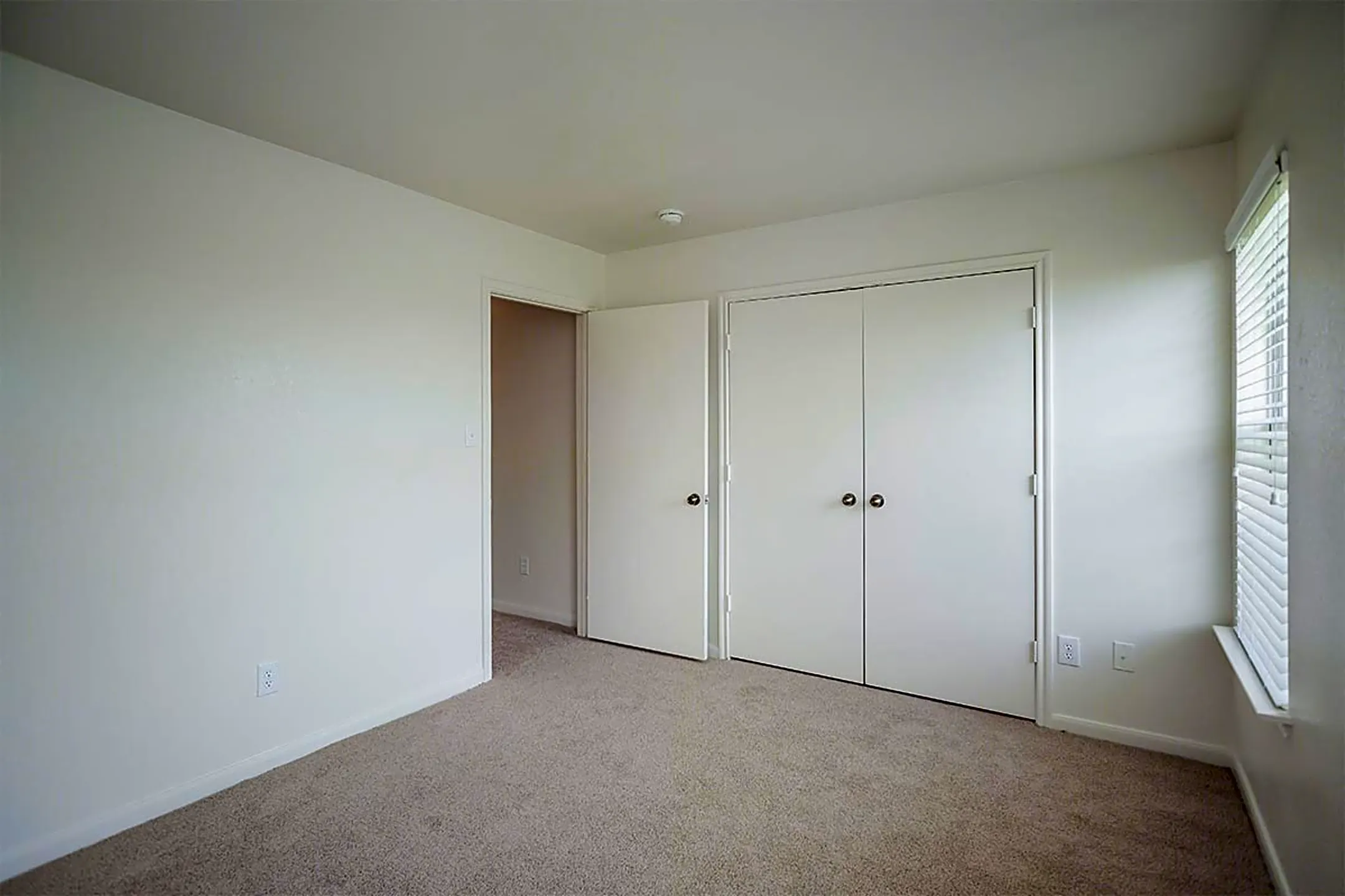 Heather Lane 100 Heather Lane Cir Terrell, TX Apartments for Rent