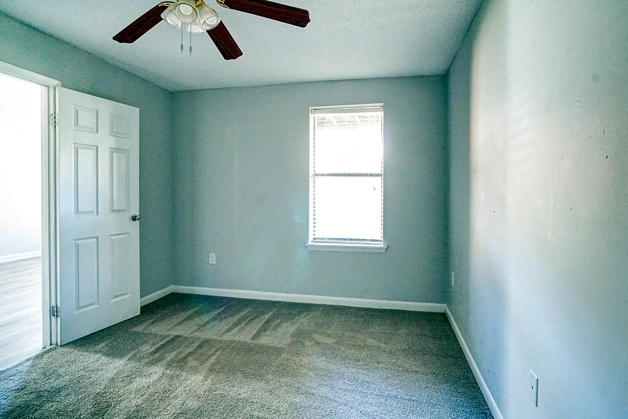 Coachman Club 730 N Old Coachman Rd Clearwater, FL Apartments for