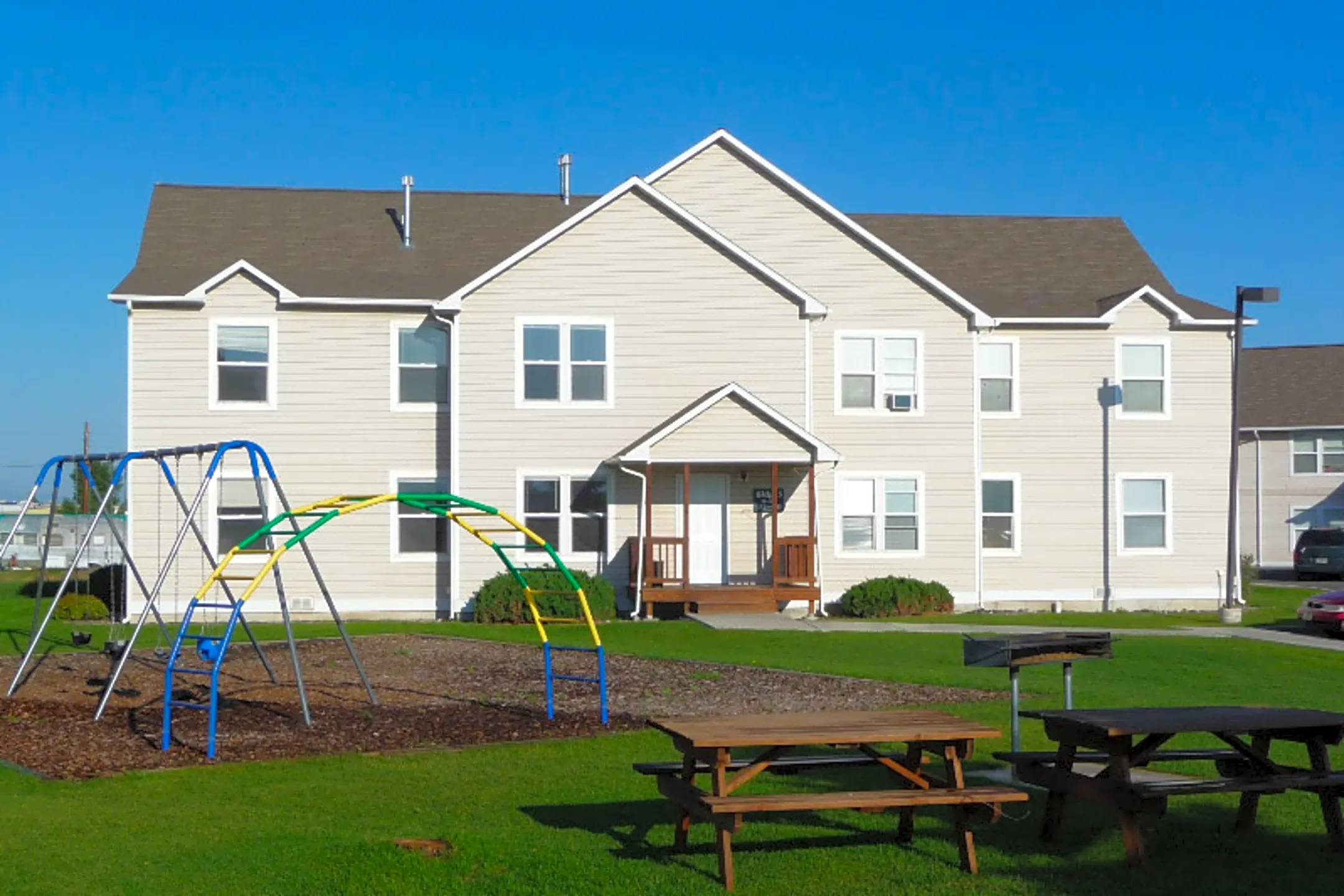 Gallatin Trails 101 Jackrabbit Ln Belgrade, MT Apartments for Rent