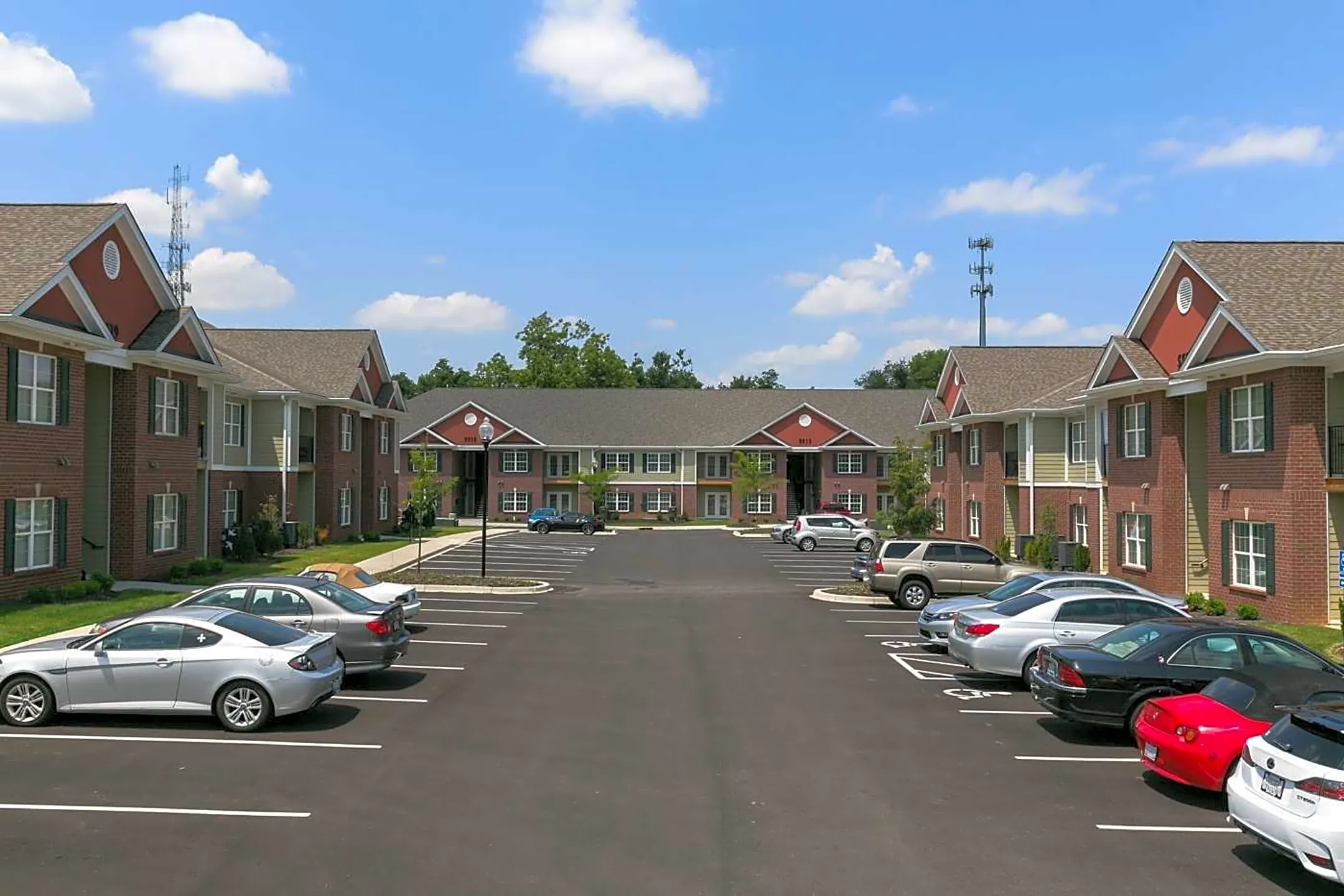 Building - Overbrook Apartments - Louisville, KY