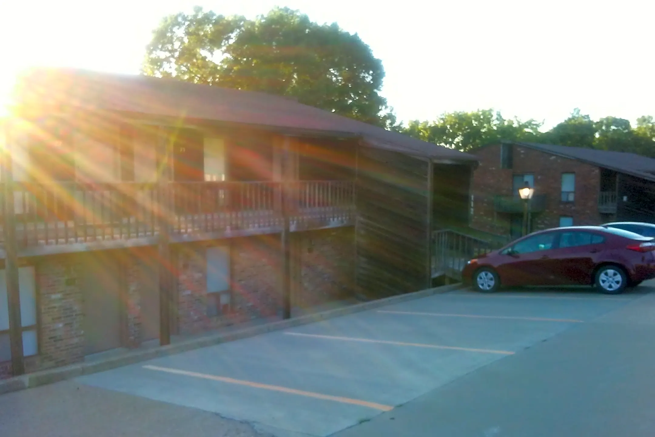 Lakeside Apartments Jefferson City Missouri