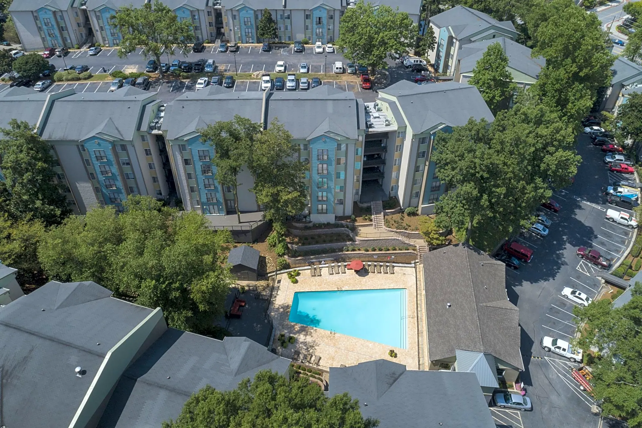 The Whitney at Sandy Springs - 5555 Roswell Rd | Atlanta, GA Apartments ...