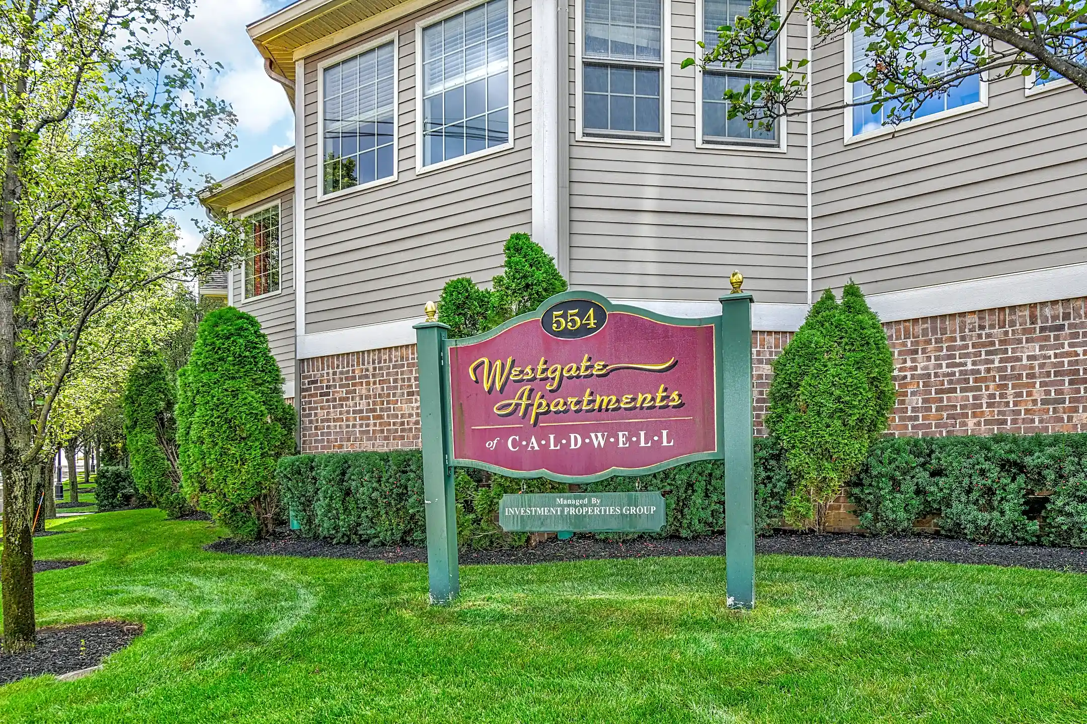 West Gate of Caldwell 554 Bloomfield Avenue Caldwell, NJ Apartments
