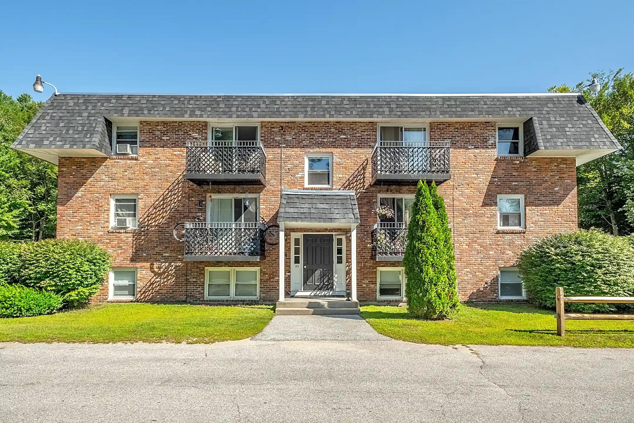 Jaffwood Apartments Jaffrey, NH 03452