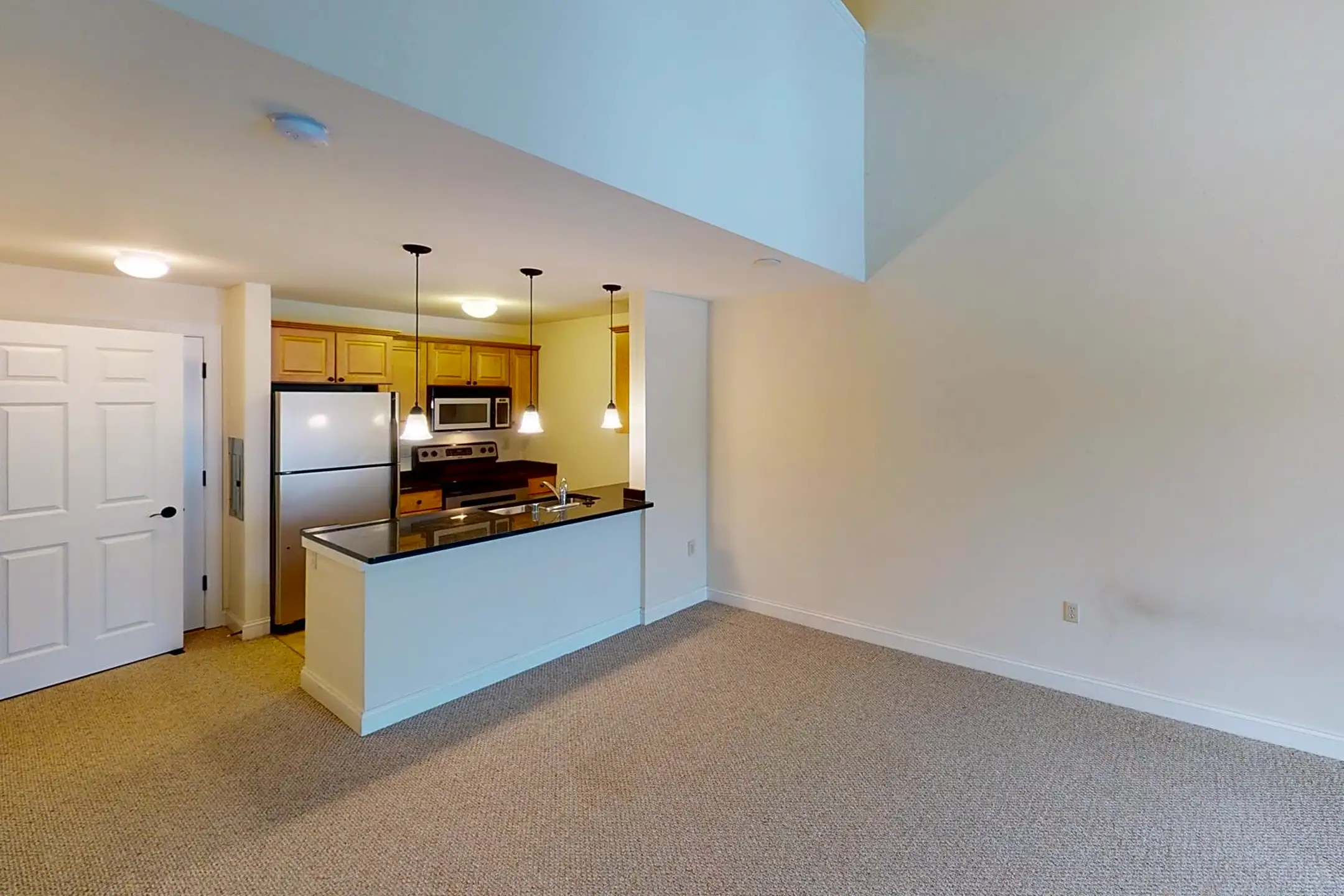 402 Genesee Street 402 Genesee Street unit 305 Delafield, WI Houses