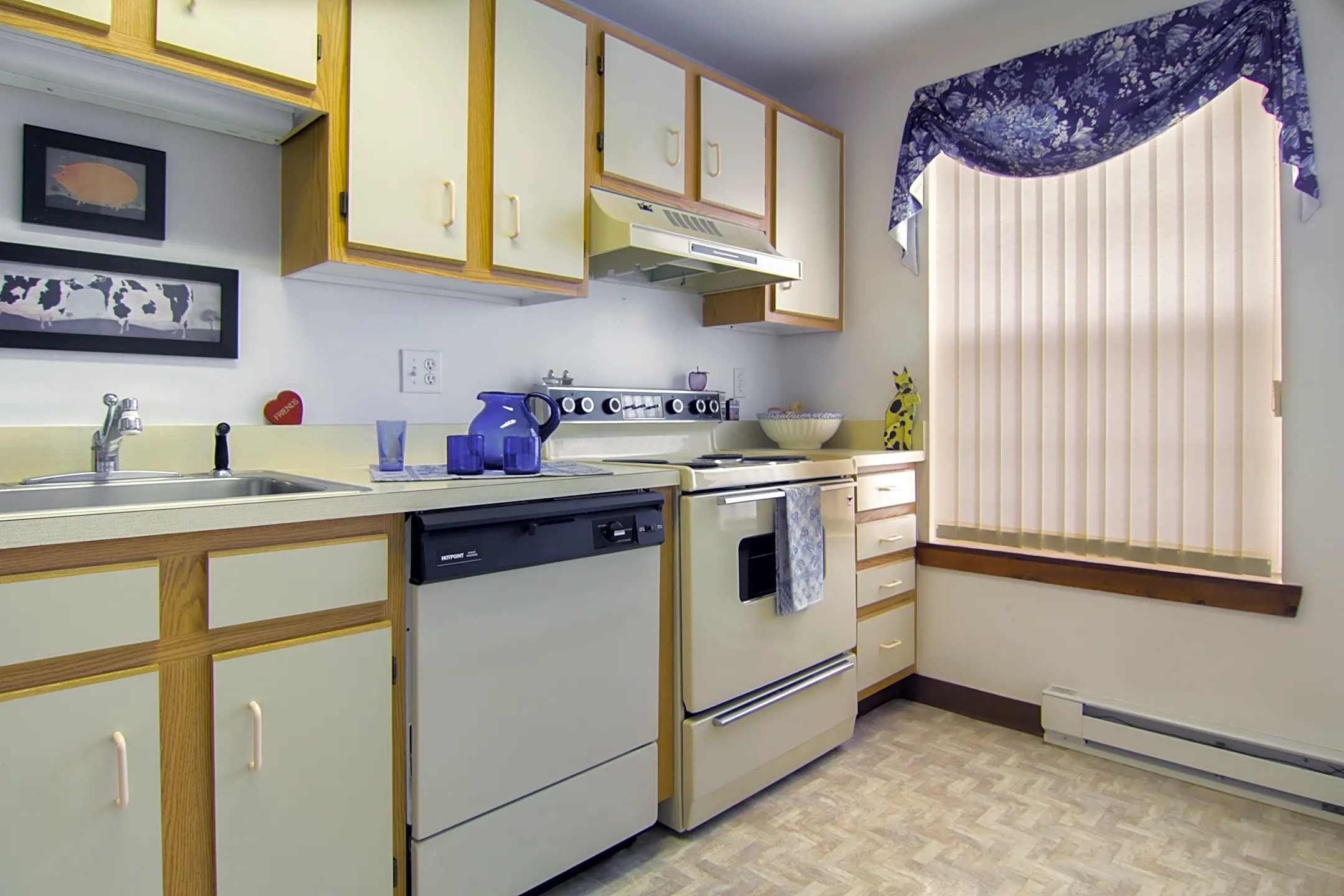 Cornfield Apartments 60 Pinney St Ellington, CT Apartments for Rent