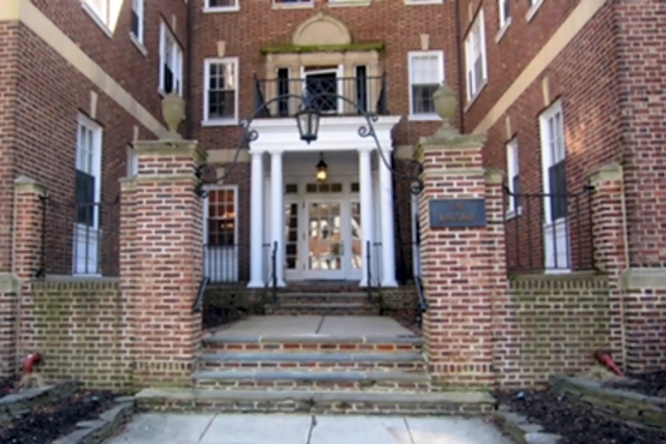 Kingsway Apartments 274 Kings Hwy E Haddonfield, NJ Apartments for