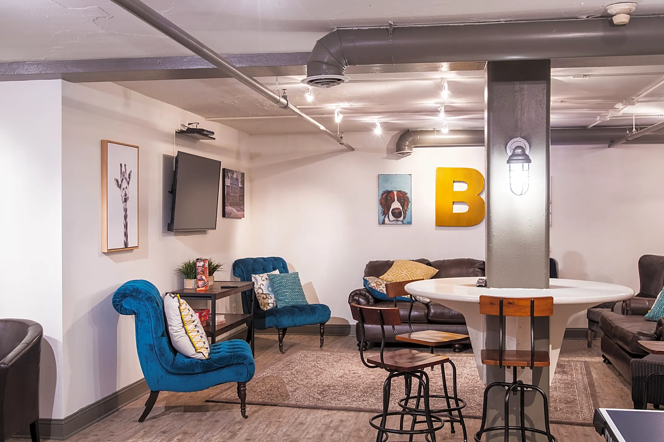 The Greentree Building 111 N High St West Chester, PA Apartments