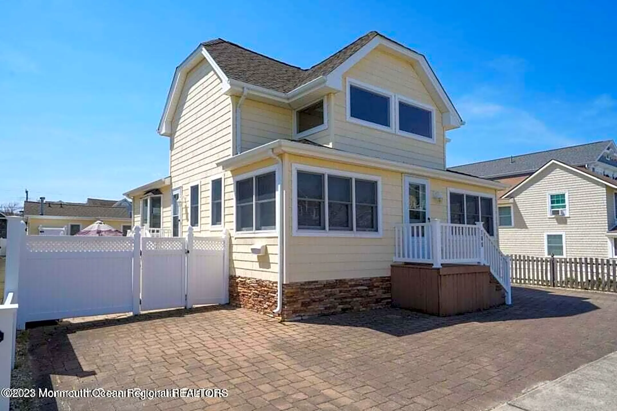Building - 100 Vance Ave #WINTER - Lavallette, NJ