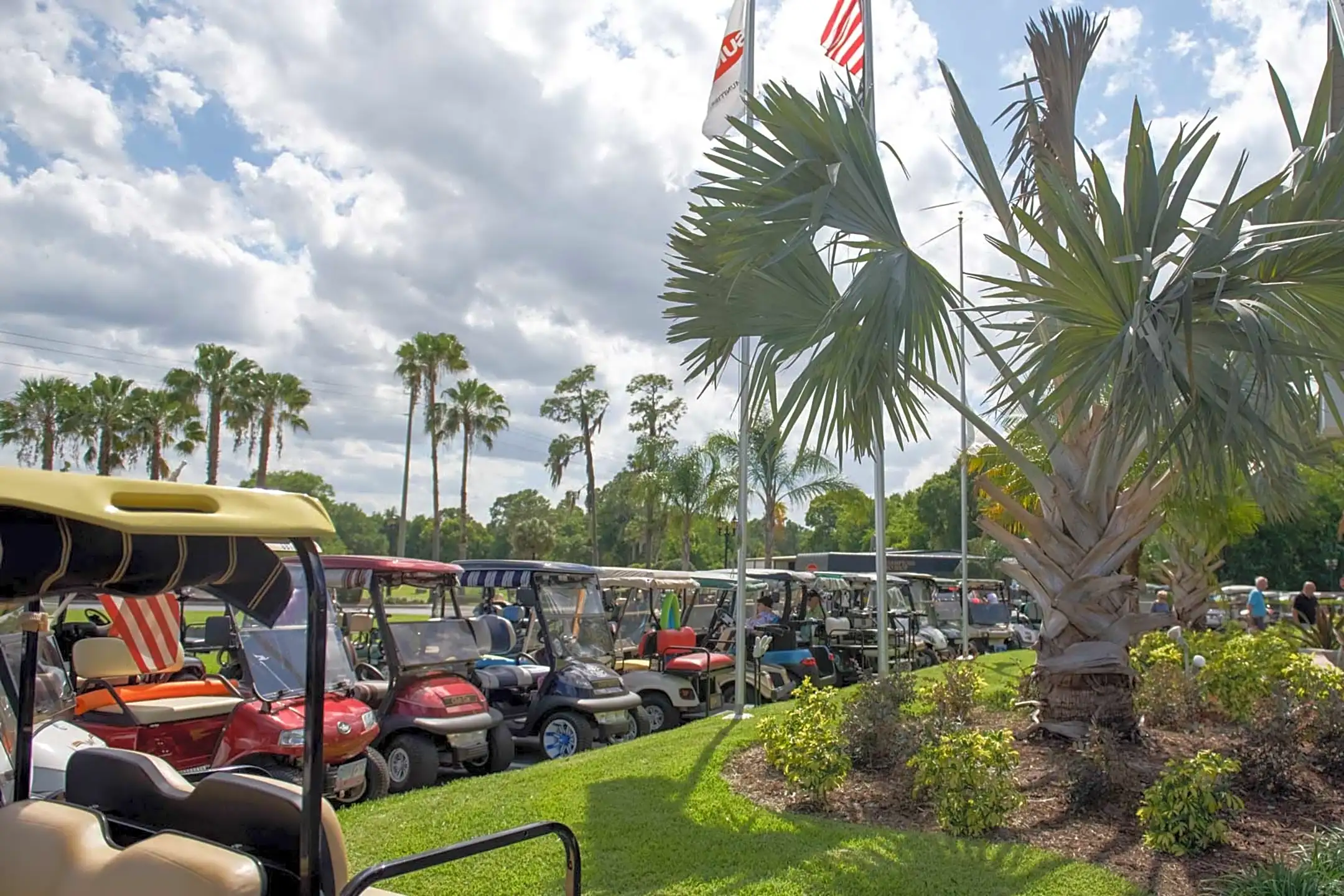 The Hamptons Golf & Country Club 1094 U.S. 92 West Auburndale, FL Apartments for Rent Rent.